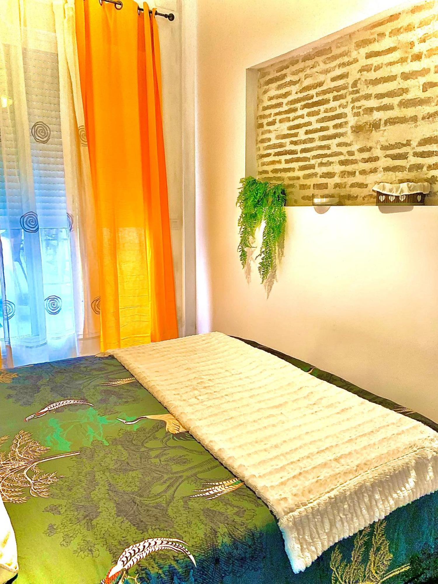 Violeta Loft B Chill Out * Seville