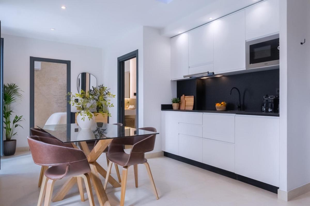 Apartment Luxury Overlooking Casa Pilatos