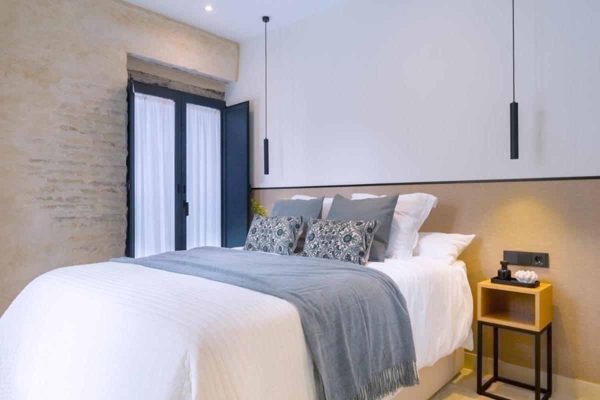 Apartment Luxury Overlooking Casa Pilatos *