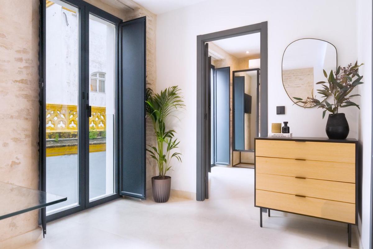 Apartment Luxury Overlooking Casa Pilatos *