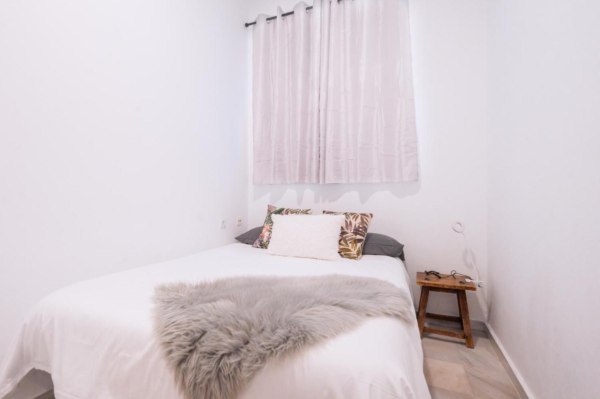 Apartment Santo Domingo 10 Seville