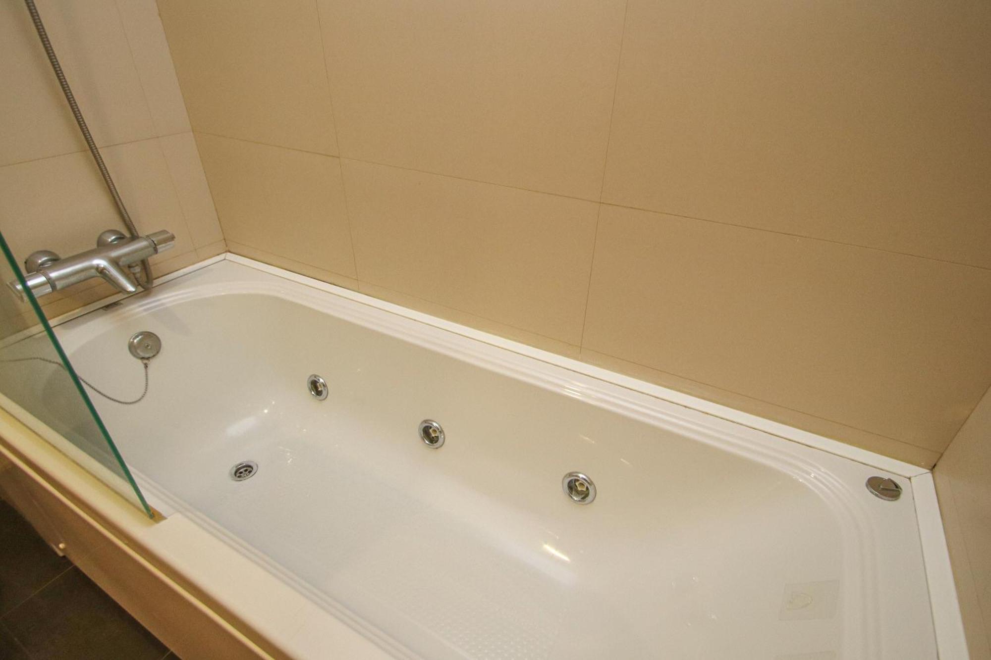 Luxury In Plaza De Espana - Free Parking Apartment *