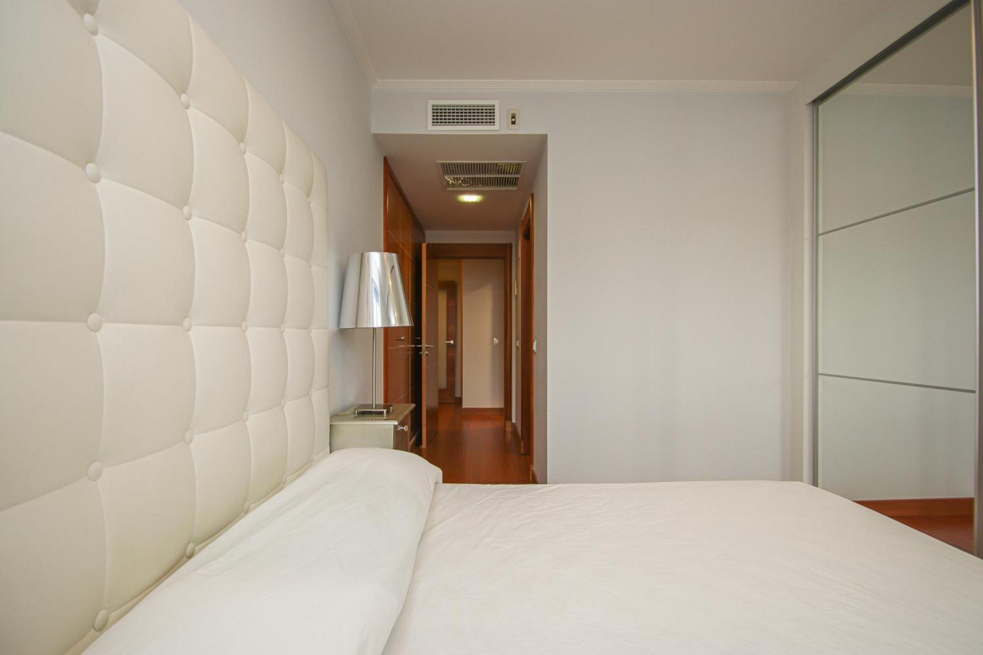 Luxury In Plaza De Espana - Free Parking Apartment