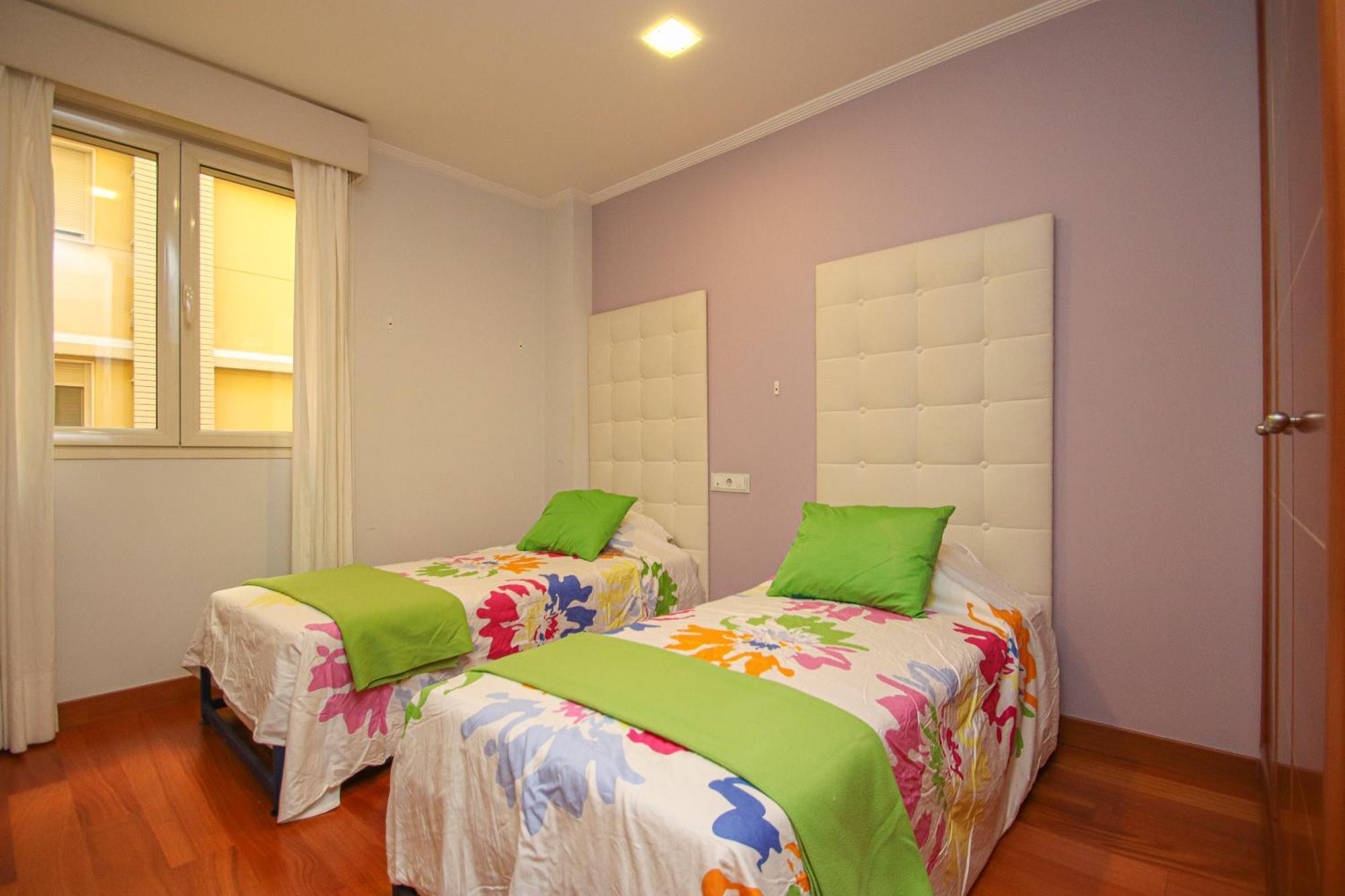 Luxury In Plaza De Espana - Free Parking * Seville