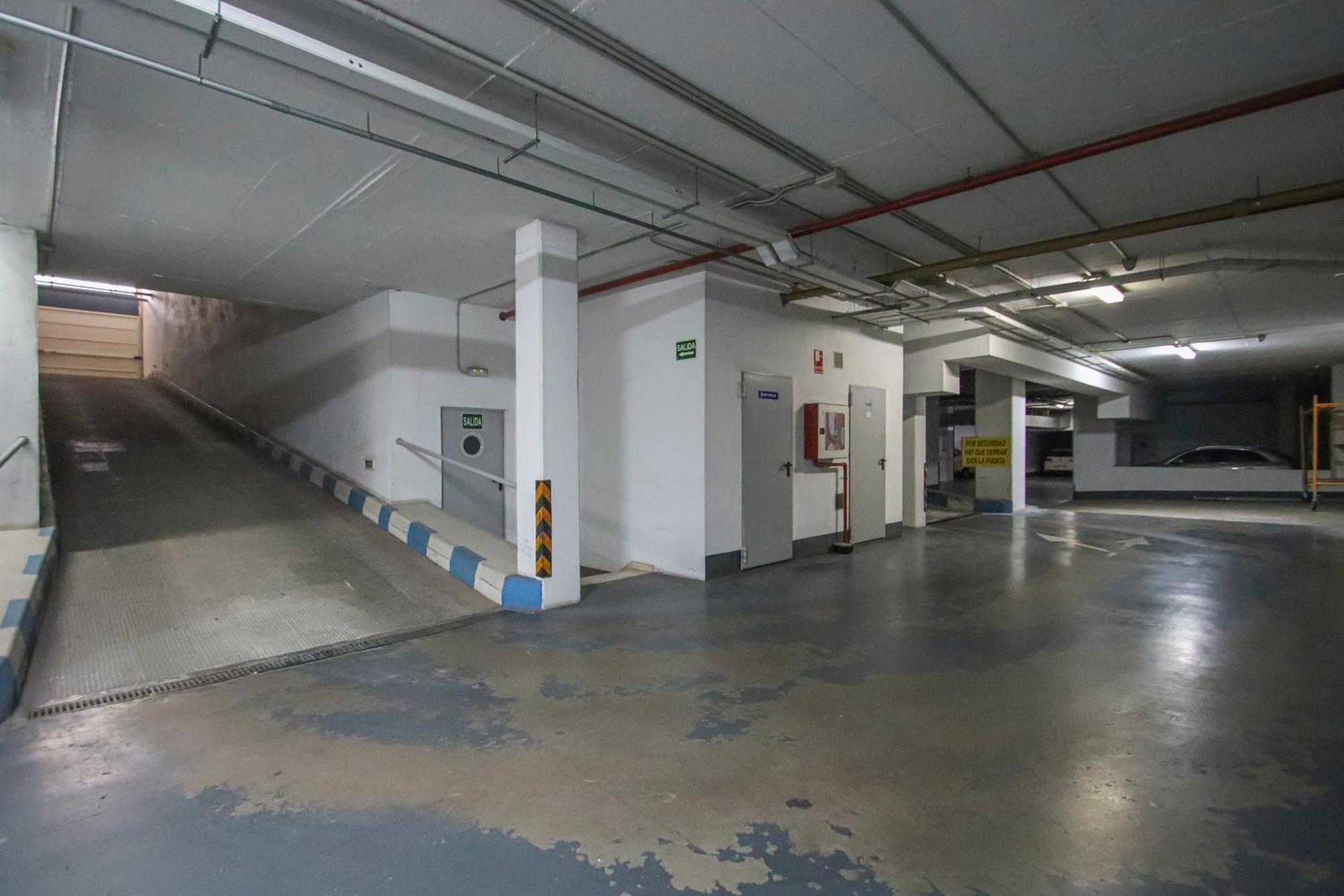 Luxury In Plaza De Espana - Free Parking Apartment Seville