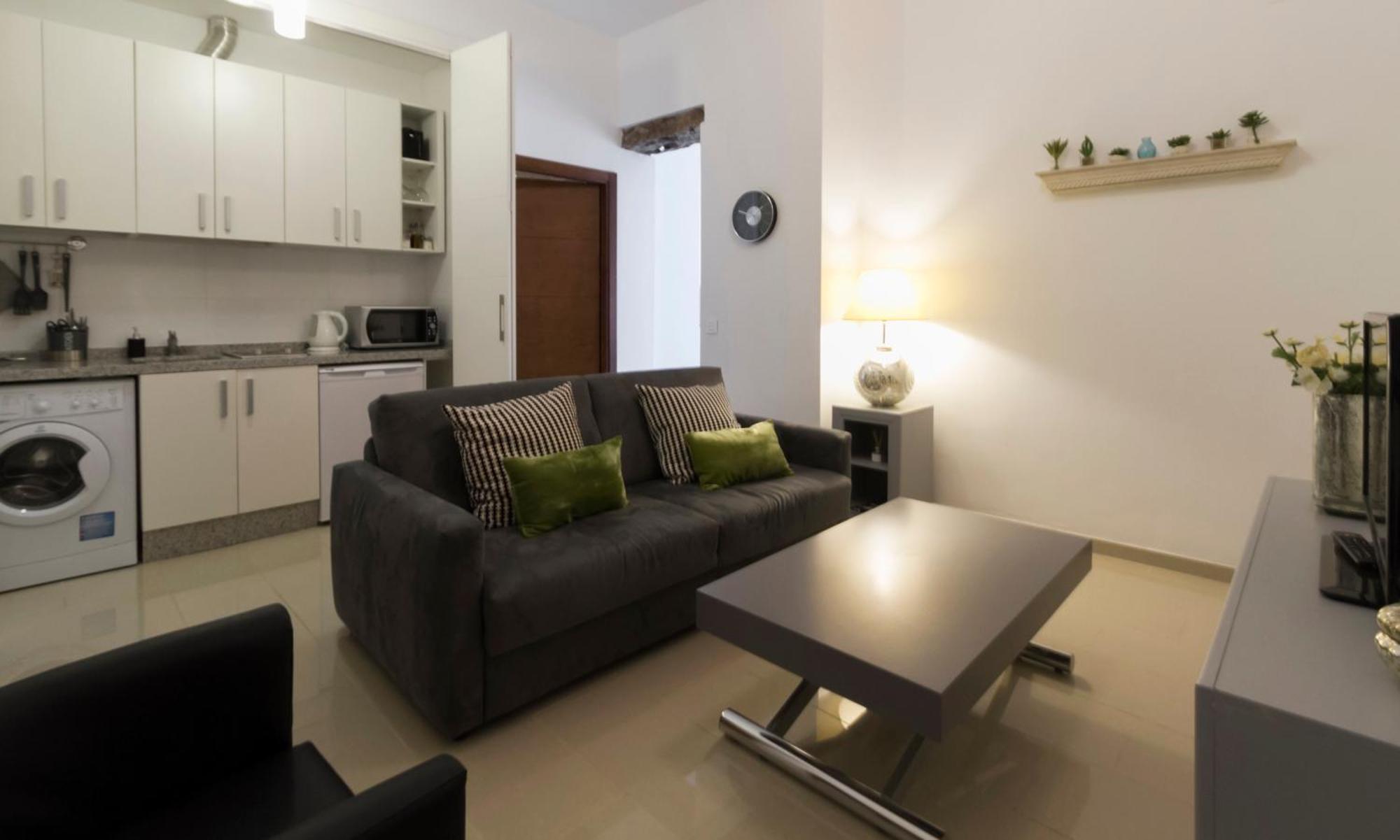 Plaza Nueva Apartment *
