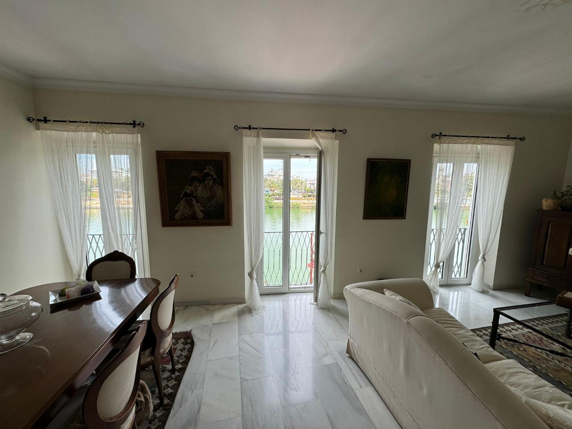 Wonderful Duplex In Calle Betis * Seville