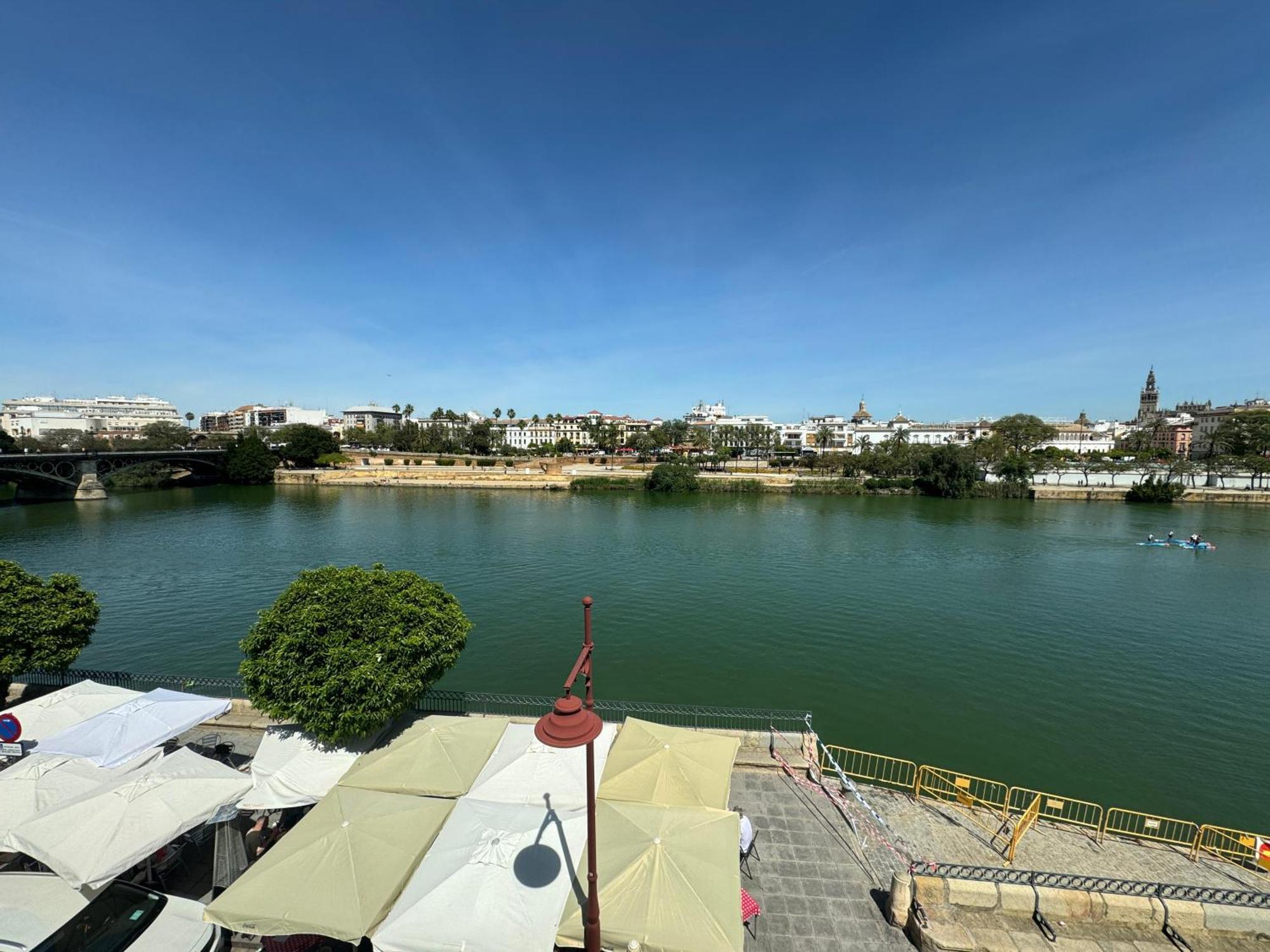 Wonderful Duplex In Calle Betis * Seville