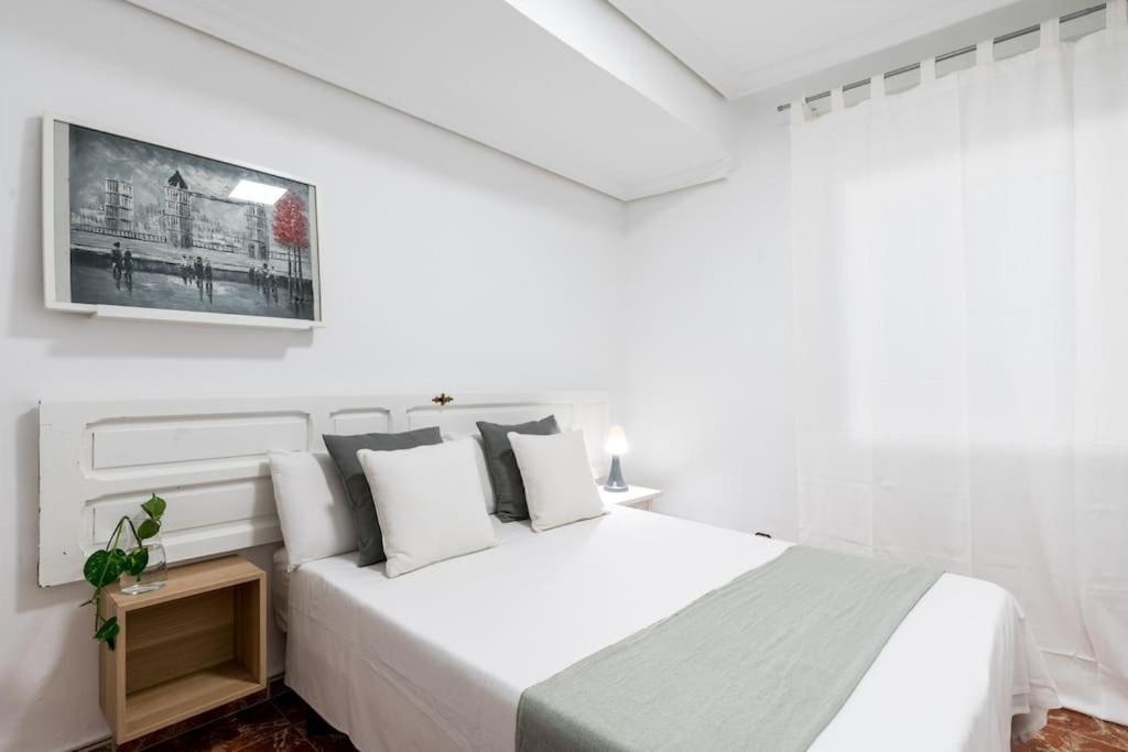 Santa Justa Urban Apartment Seville