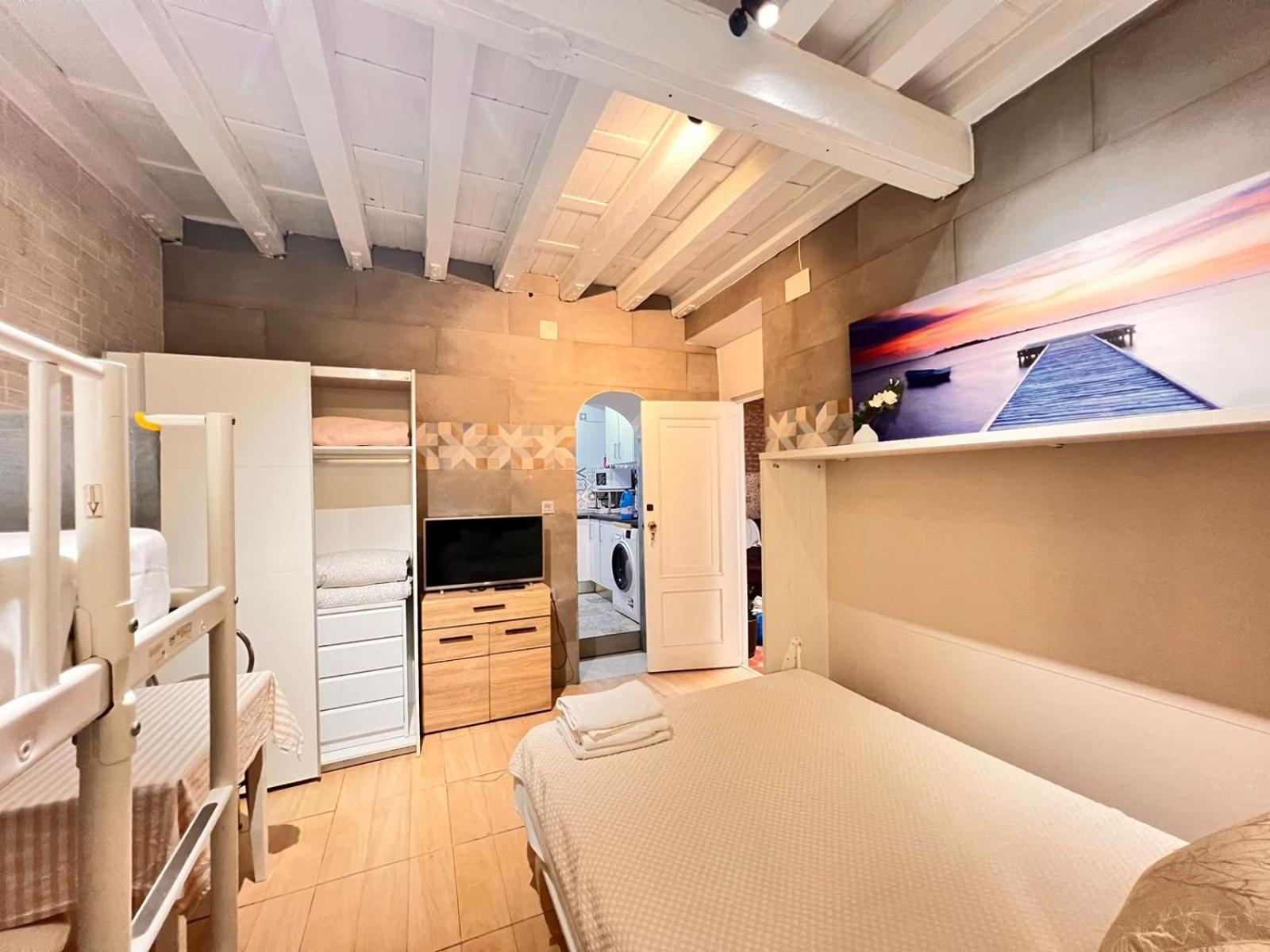 Somos Private Sevilla
