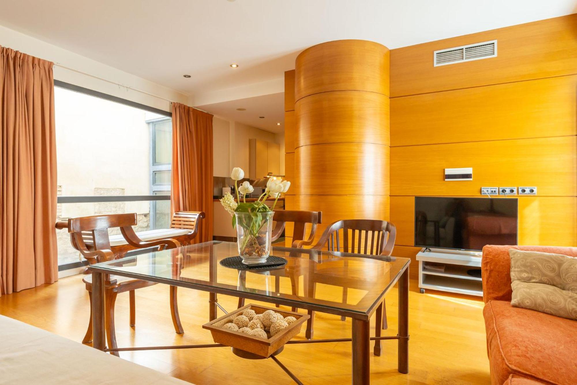 La Maestranza Charming One Or Two Bedrooms By Cityzen Apartment