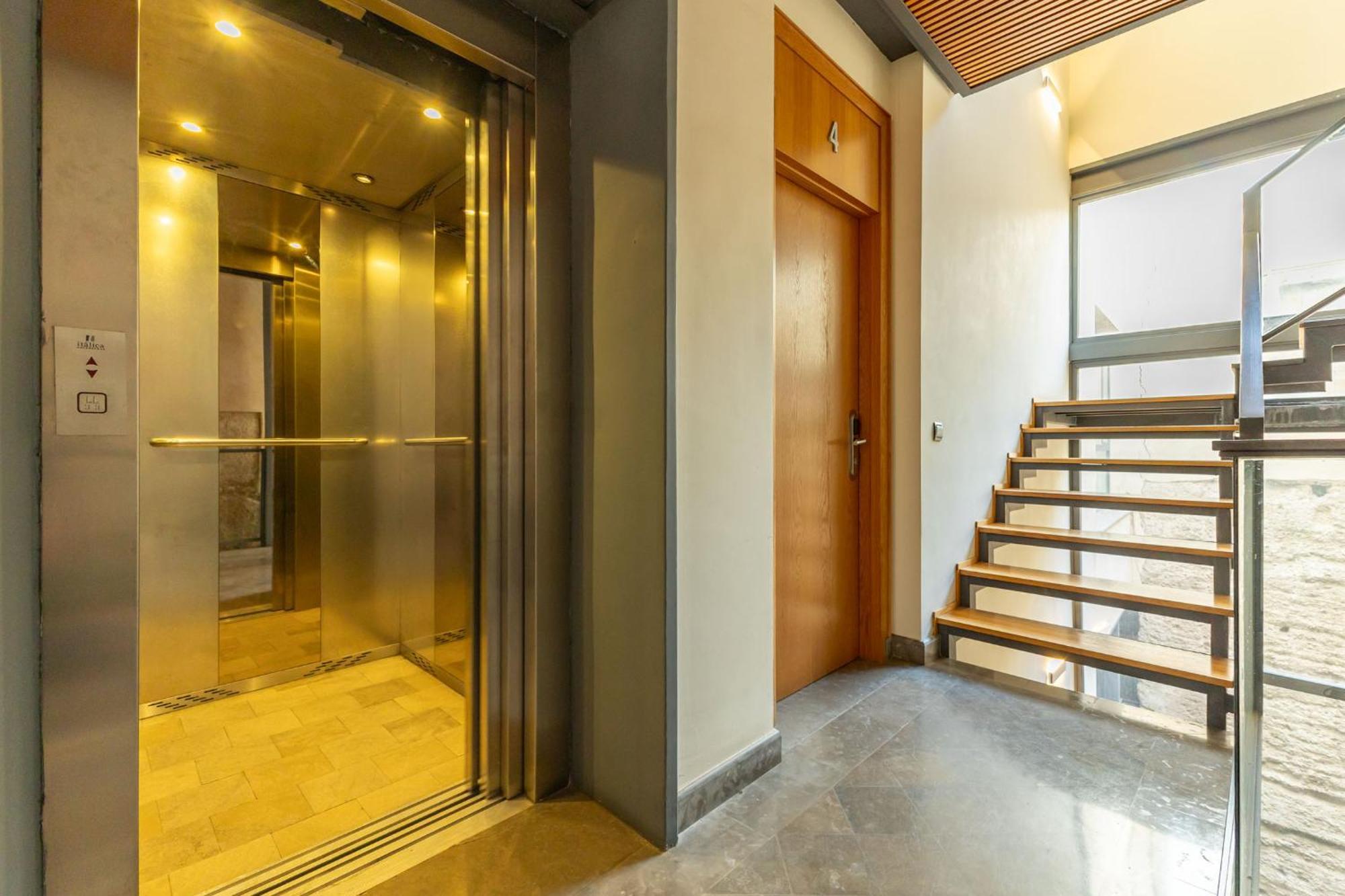 La Maestranza Charming One Or Two Bedrooms By Cityzen Apartment *