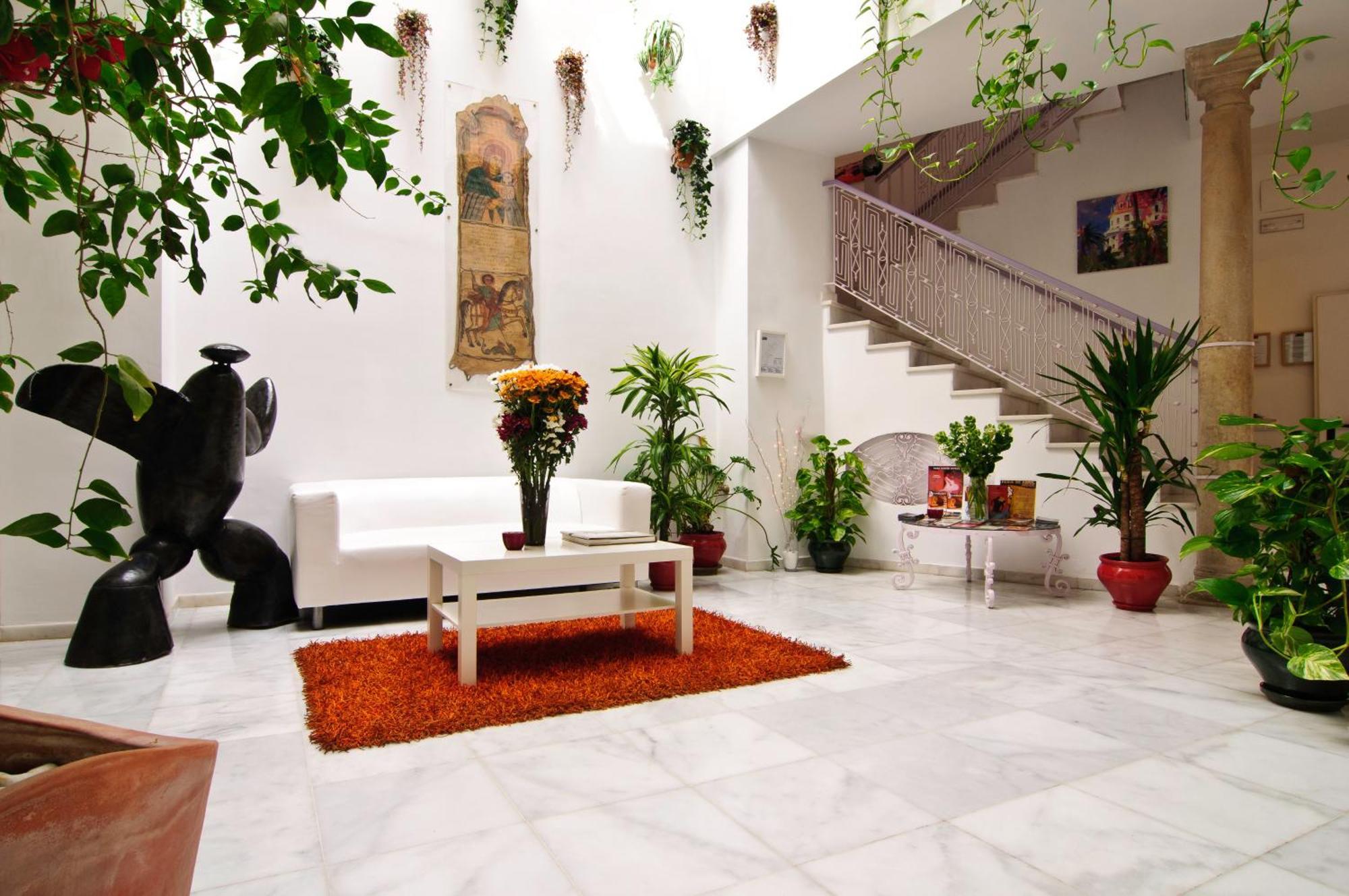 Hotel Un Patio Al Sur Seville