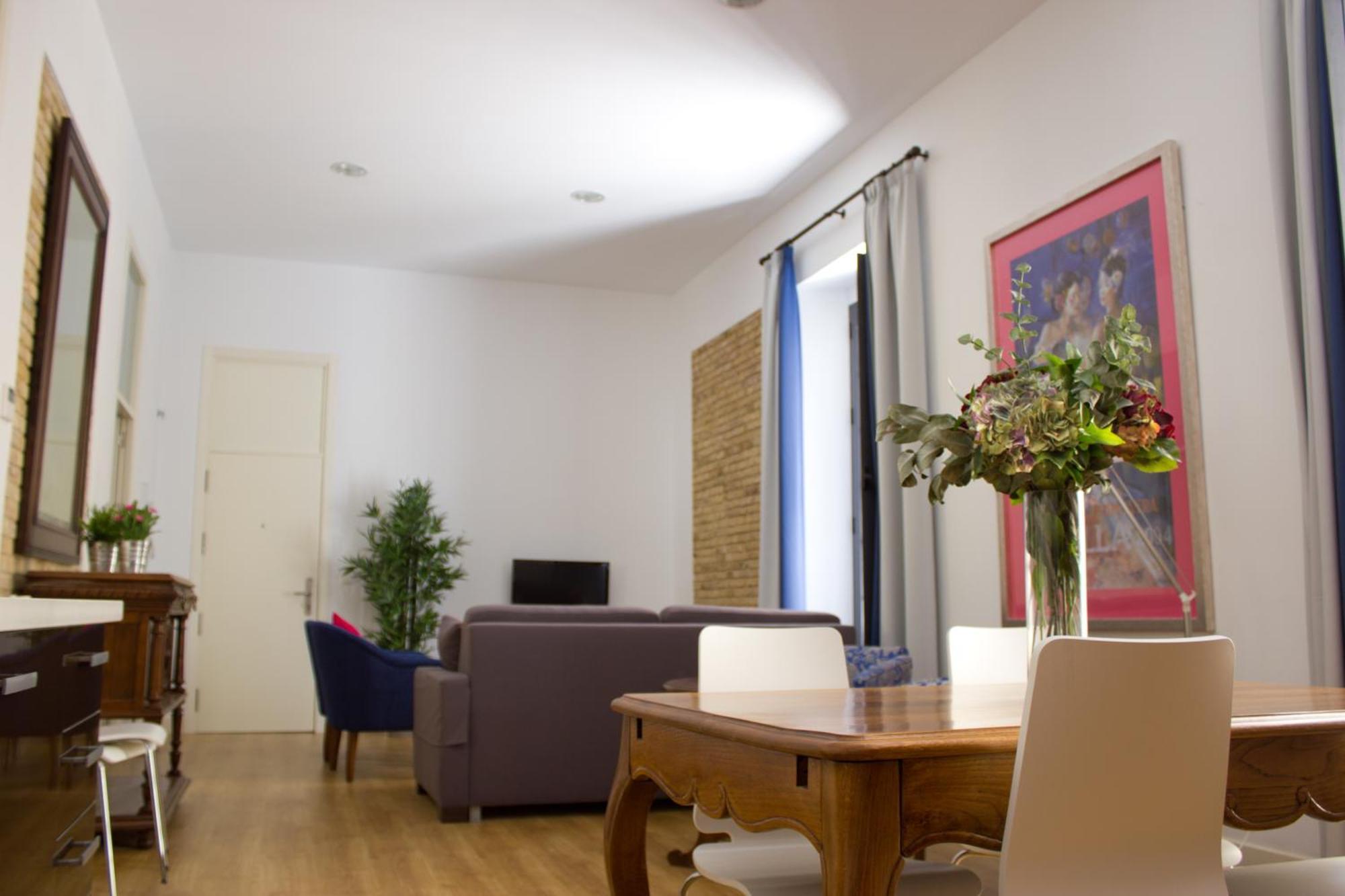 Apartment Life Alberto Lista Seville