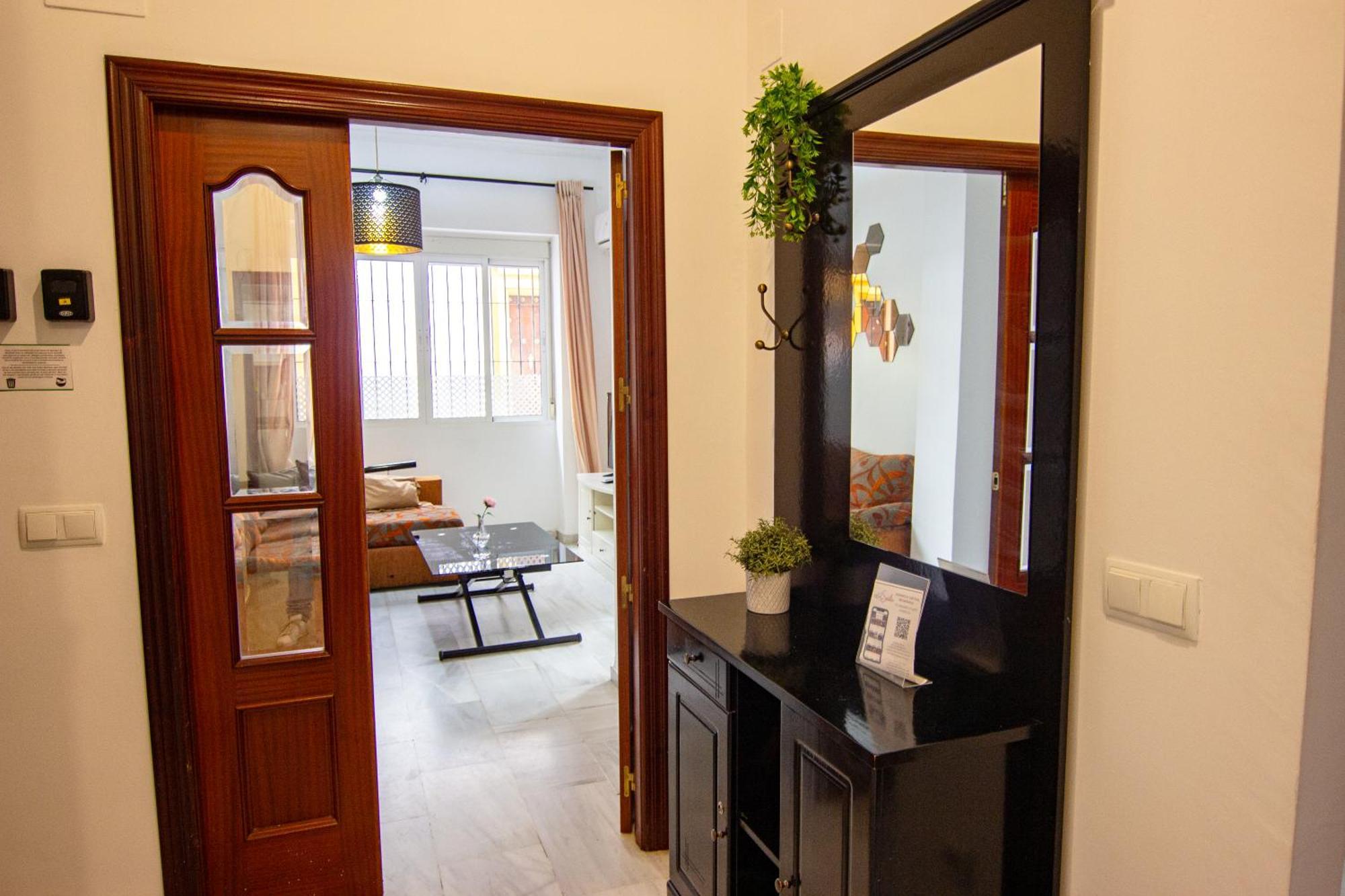 Rentalsevilla Encantador En El Gran Poder