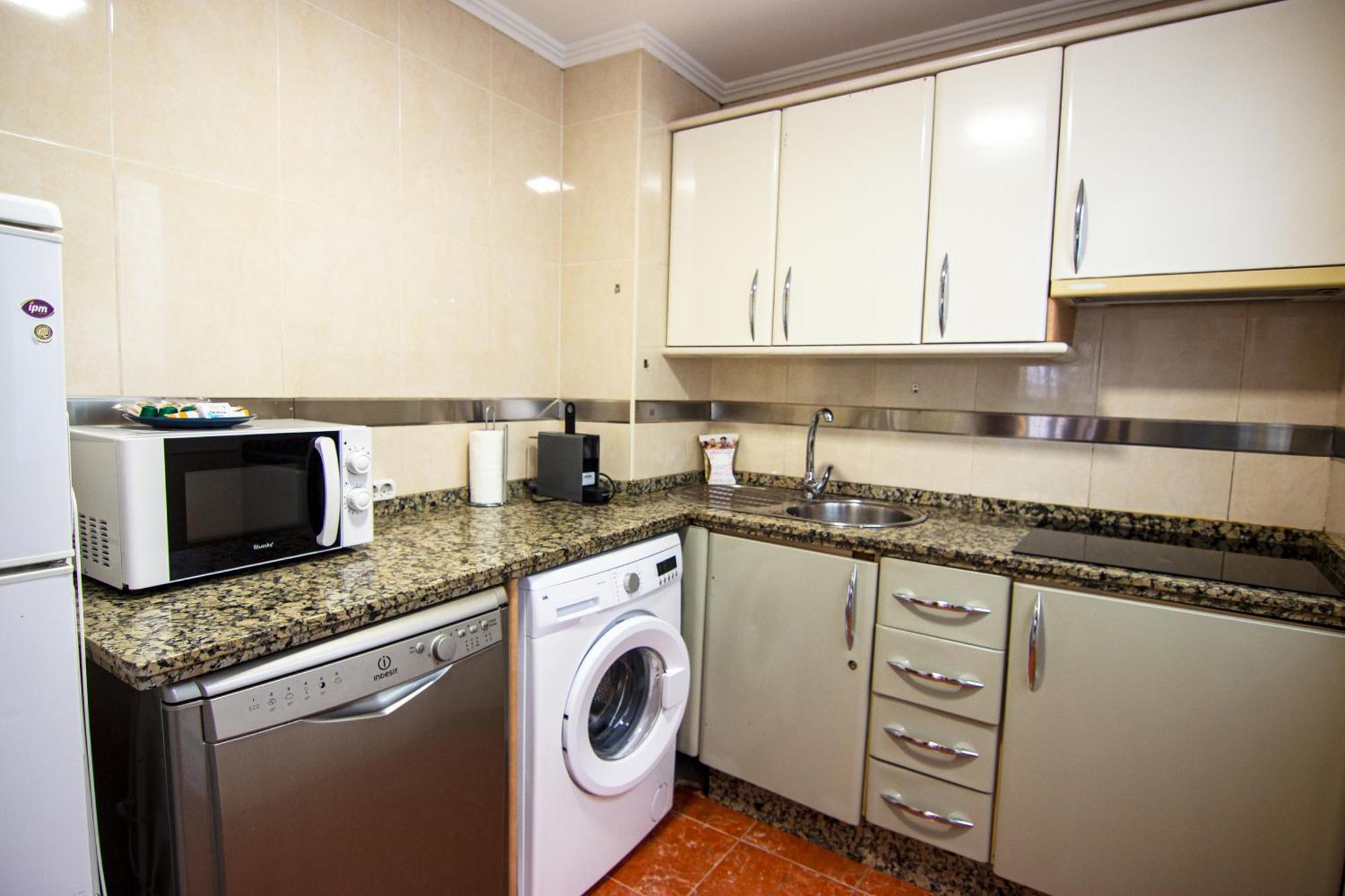 Rentalsevilla Encantador En El Gran Poder