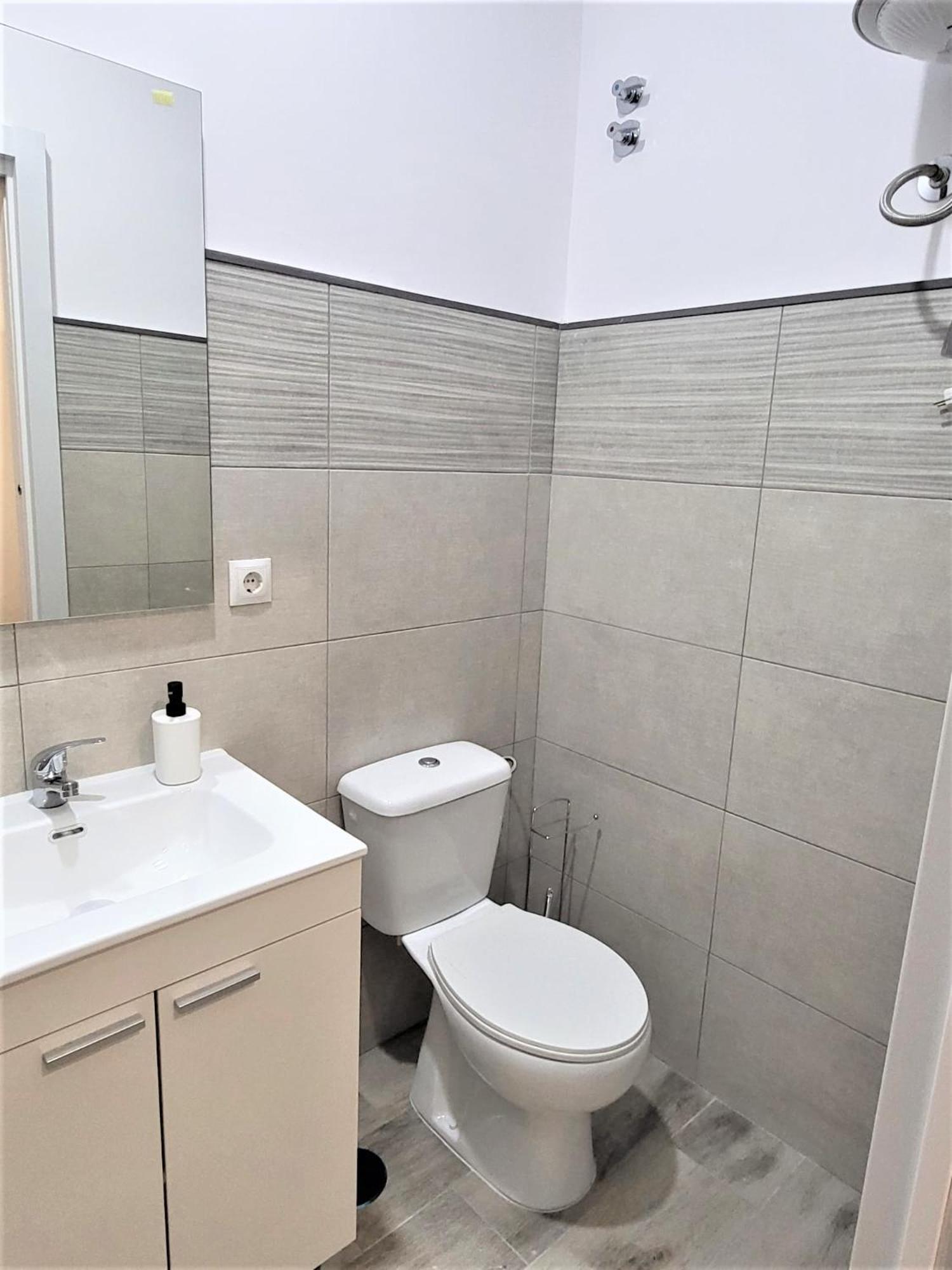 Homestay Casa Parras Basilica Seville