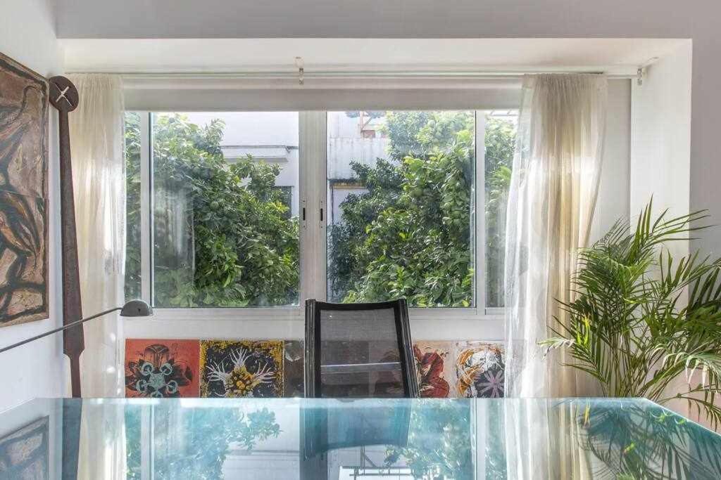 Lujoso Con Patio En Triana Apartment