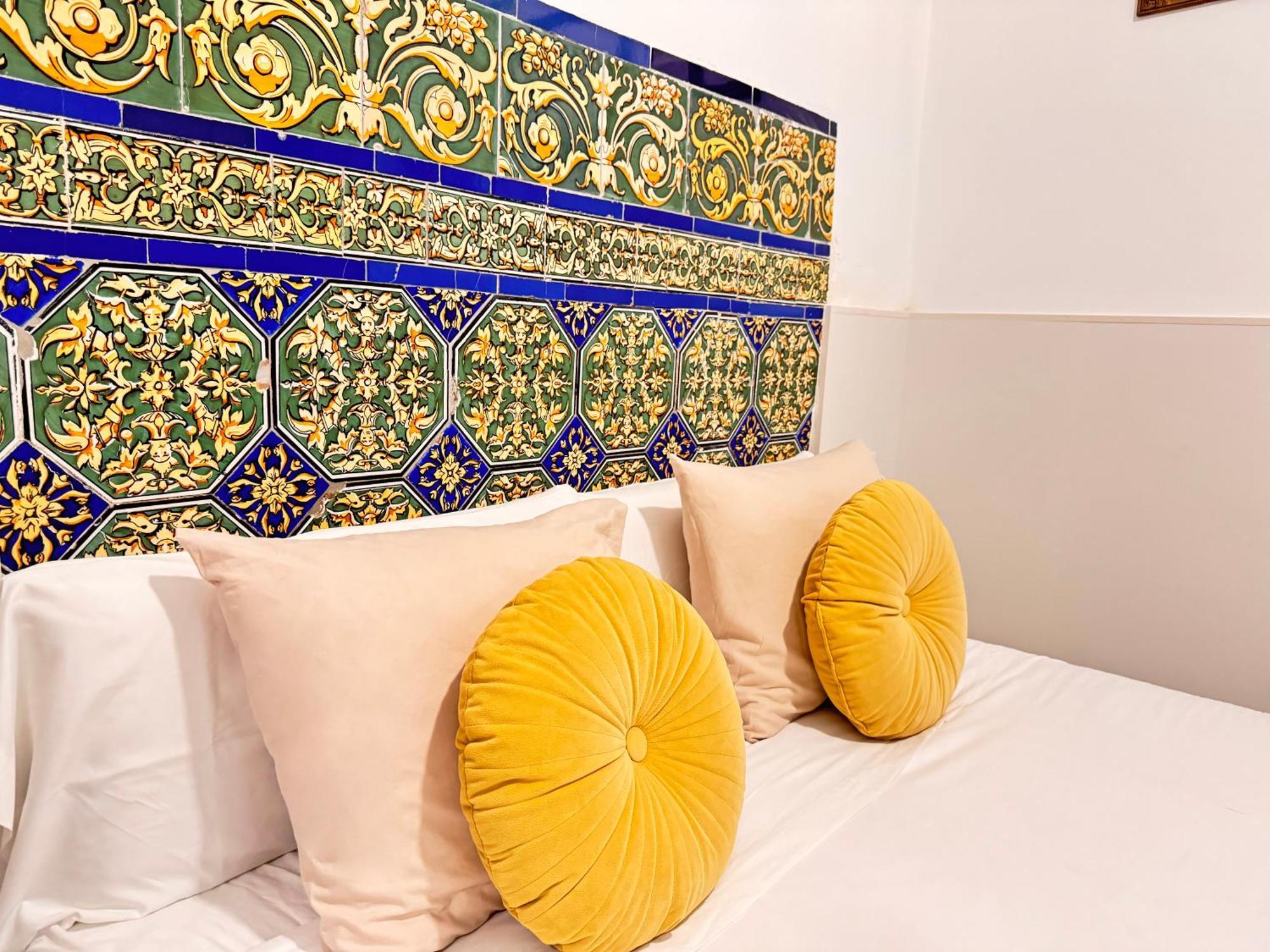 Palace-house Hercules Homestay *