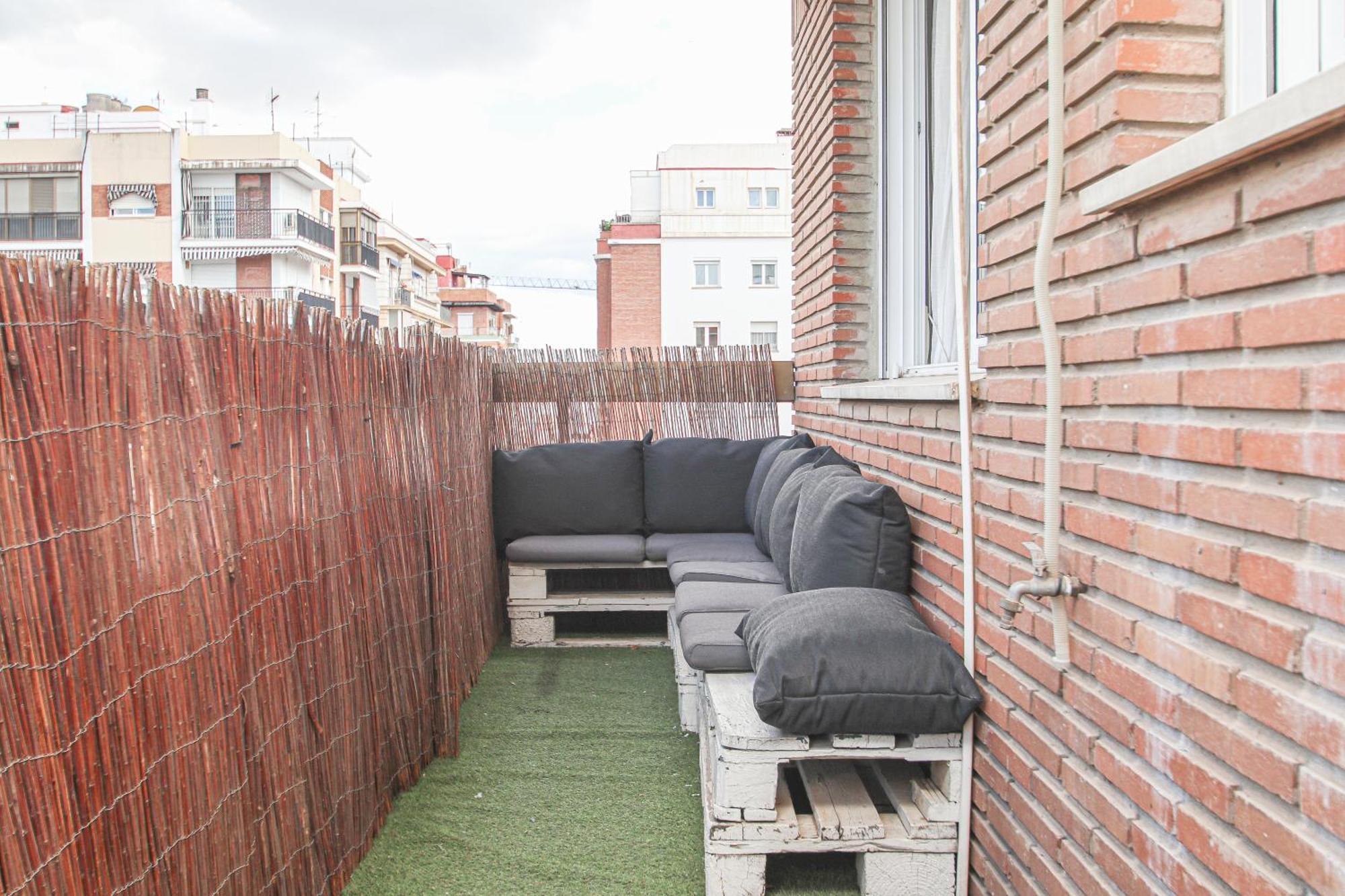 Stunning W Views To Giralda - 15 Minutes Walk Apartment