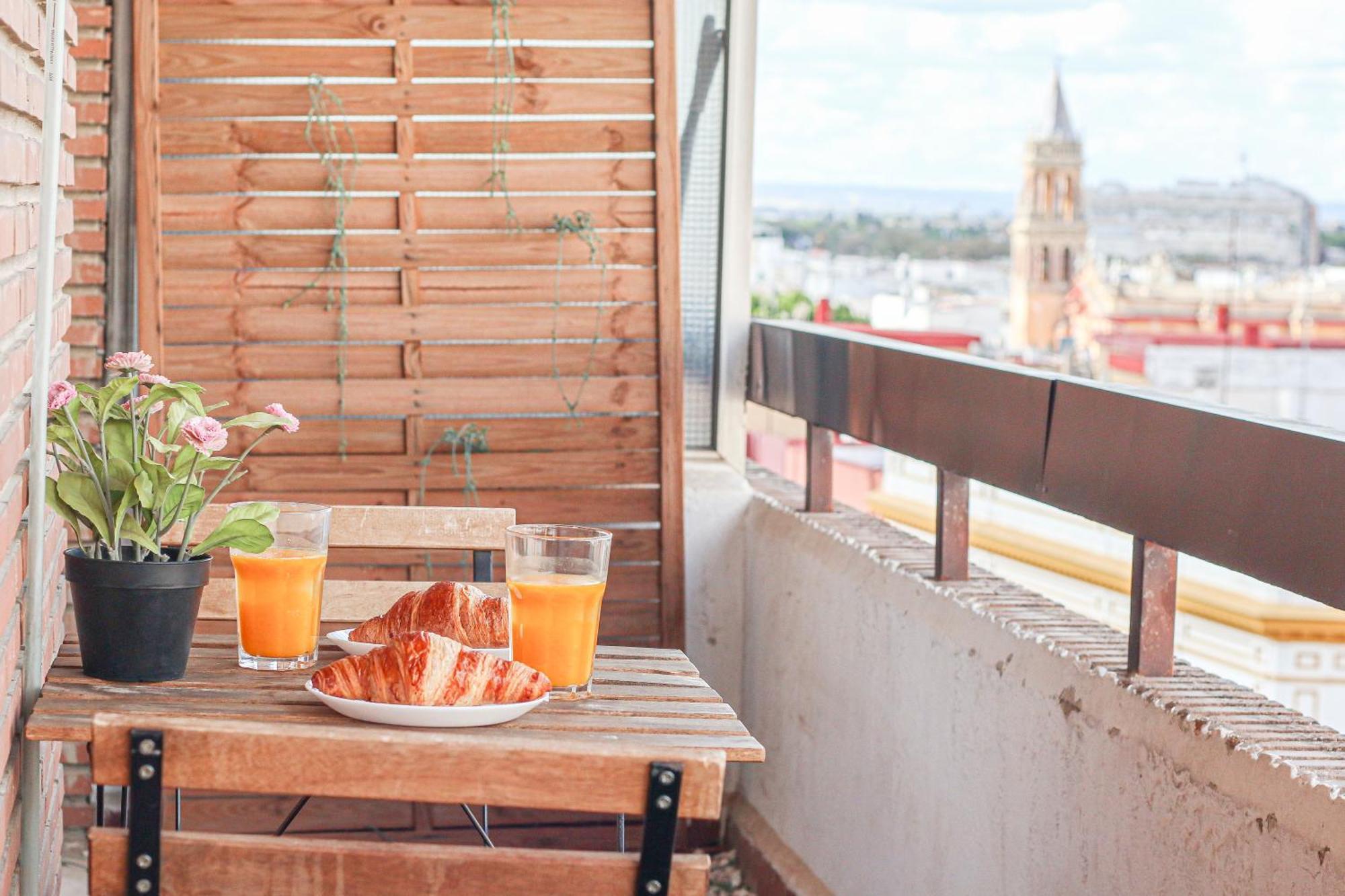 Stunning W Views To Giralda - 15 Minutes Walk *