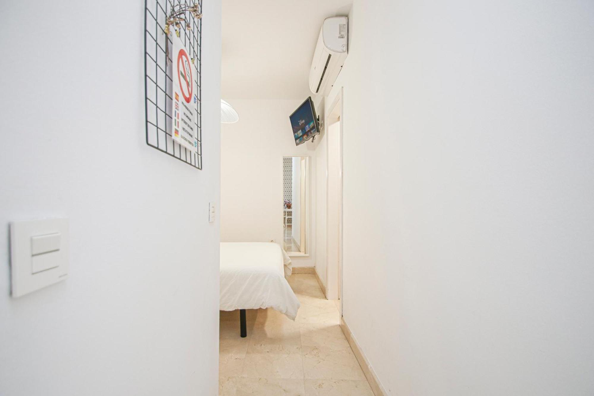 Charming In The Center - 10m Walk Isla Magica Apartment *