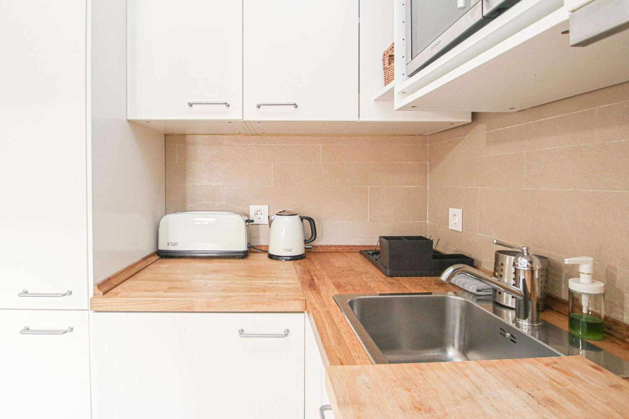 Charming In The Center - 10m Walk Isla Magica Apartment *