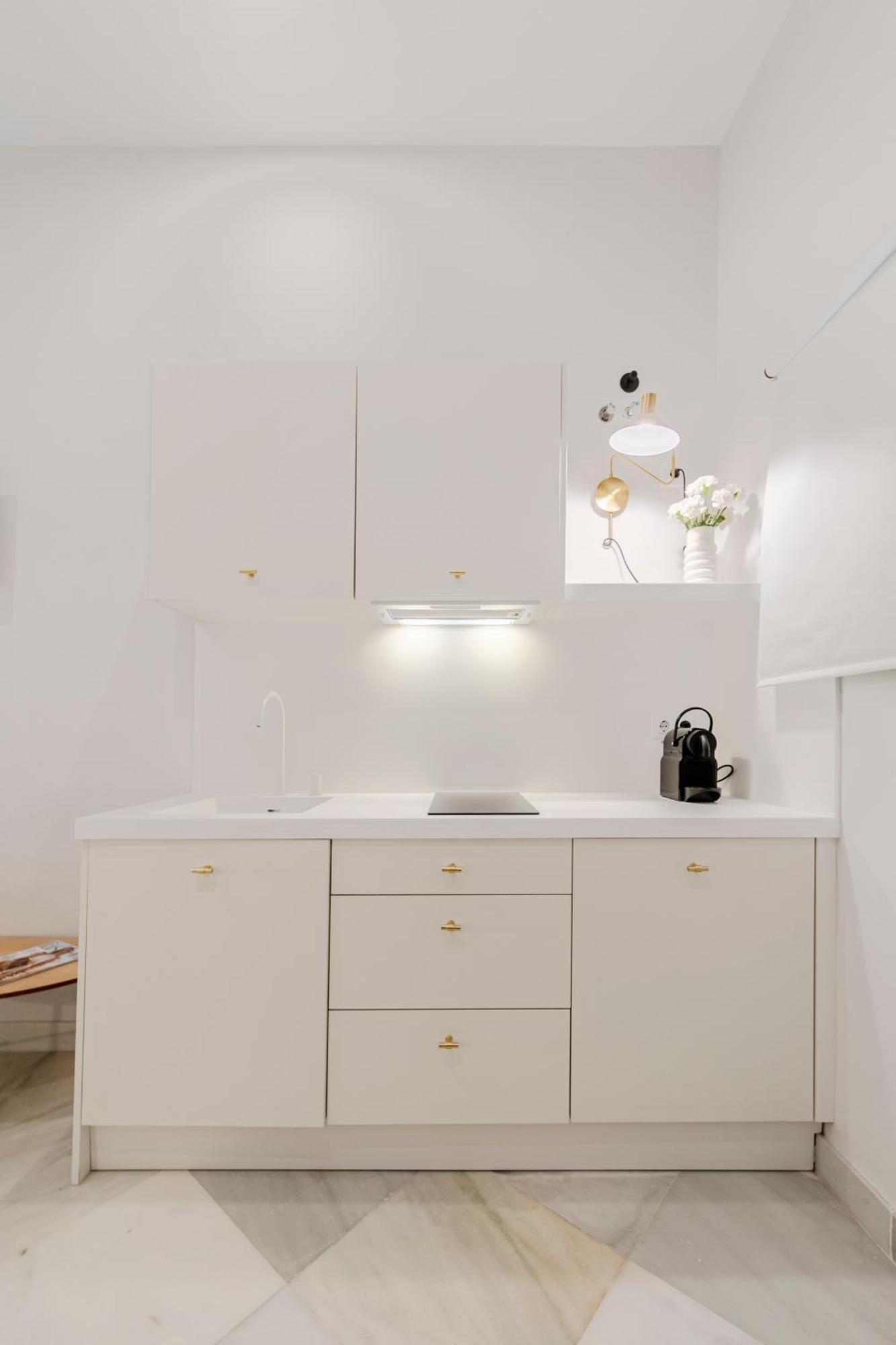 Isg Cuna 10 * Seville