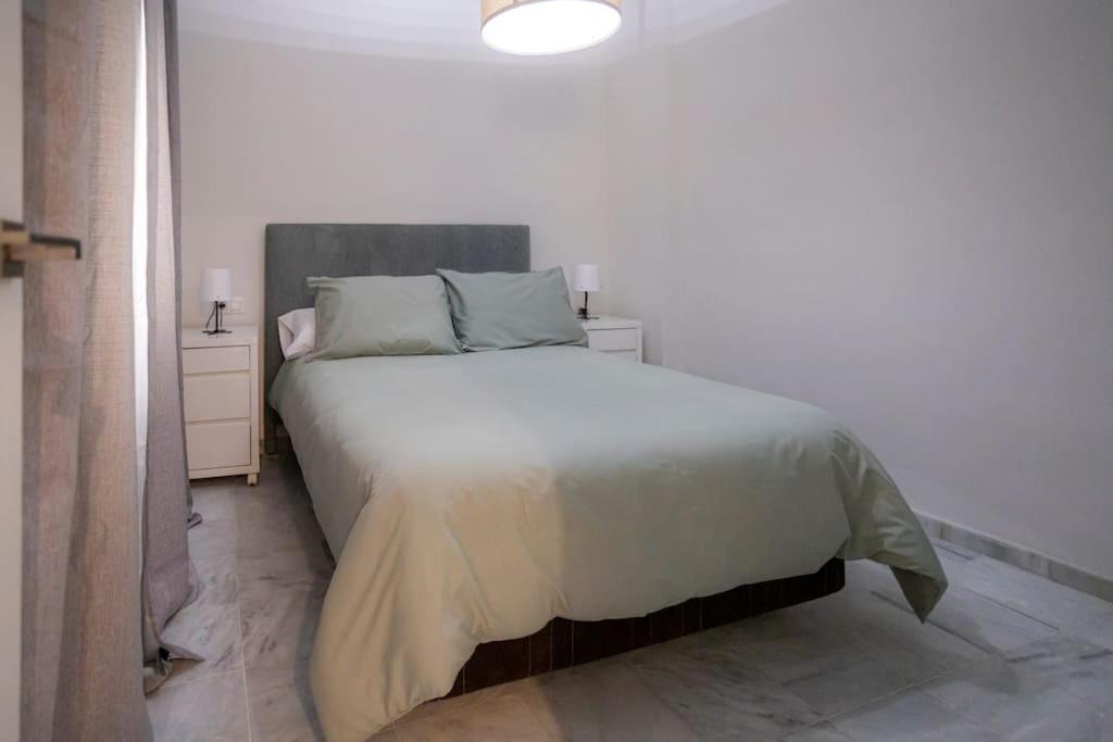 Apartment Alameda De Hercules - Divina Pastora *