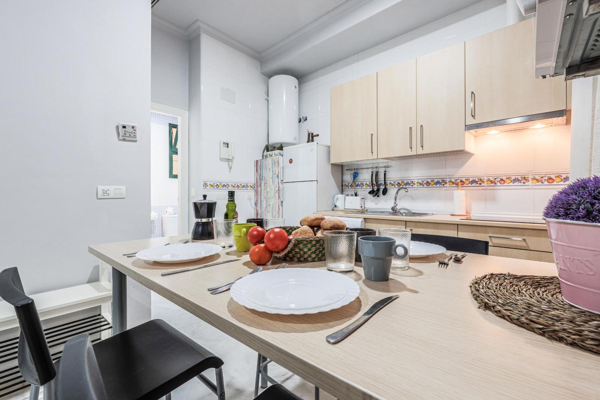 Apartment Castilla 141 *