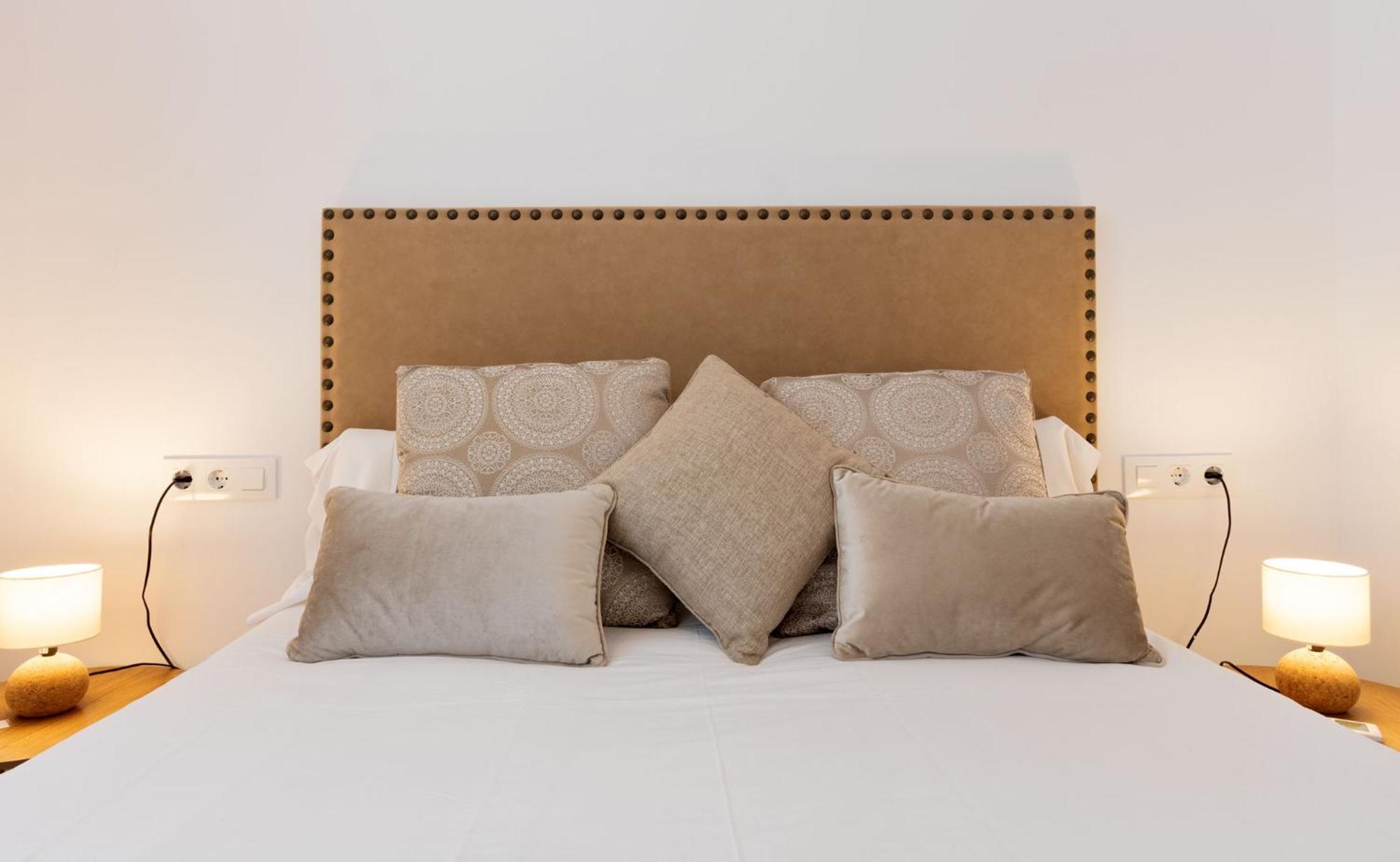 Nine O'clock Metrosol Apartment *