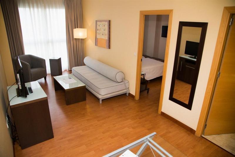 Vertice Hotel 4*