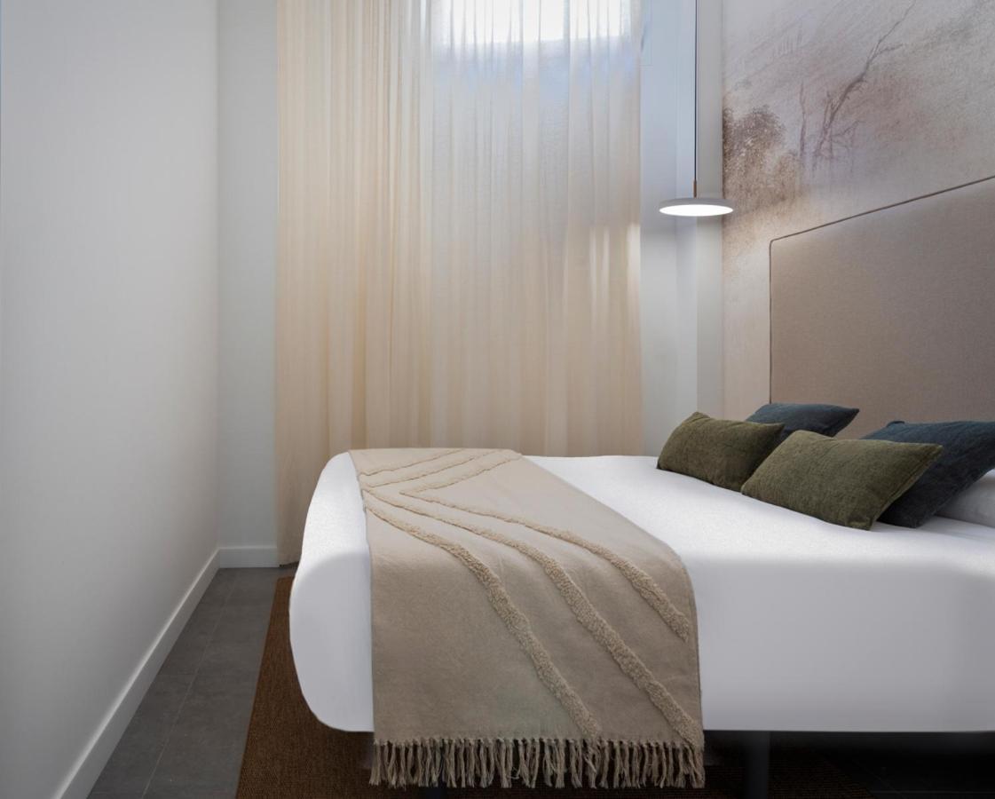 Apartment Monkeys Trastamara Billiard Seville