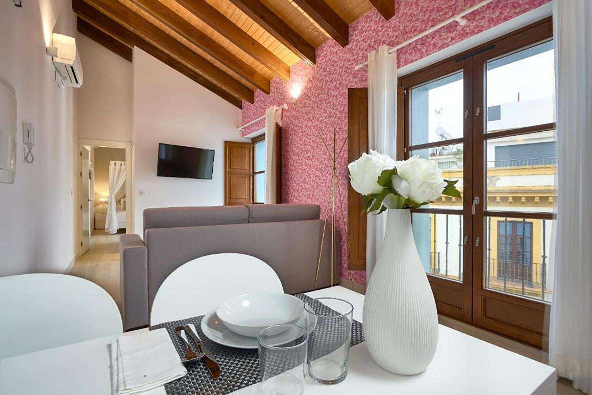 Apartment Palacio Del Siglo Xvii Frente A Jardines De Murillo Seville