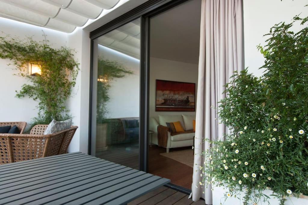 Exclusiva Casa Con Terraza Seville