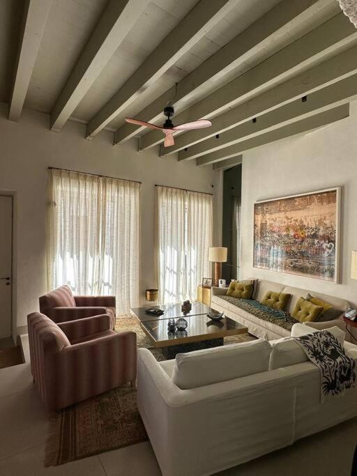 Exclusiva Casa Con Terraza * Seville