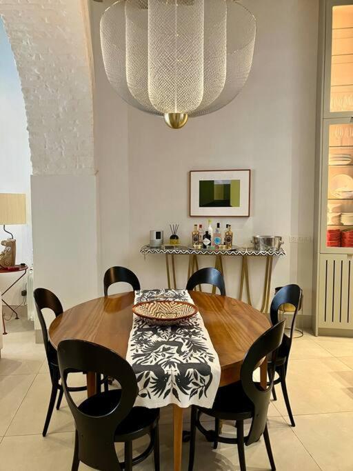Exclusiva Casa Con Terraza Seville
