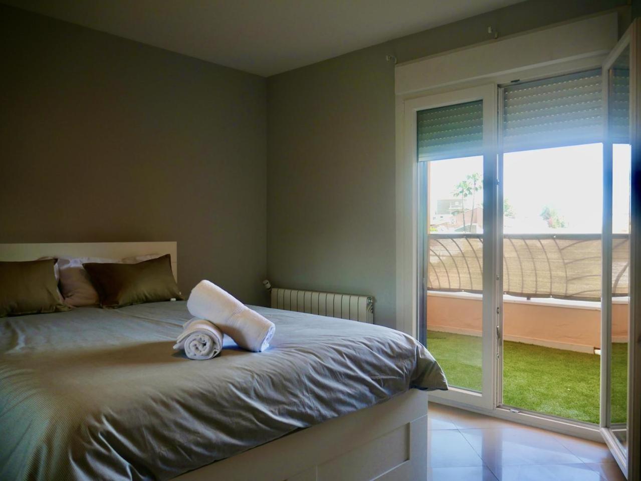 Private Pool! Your Oasis In Sevilla! Bbq! * Seville