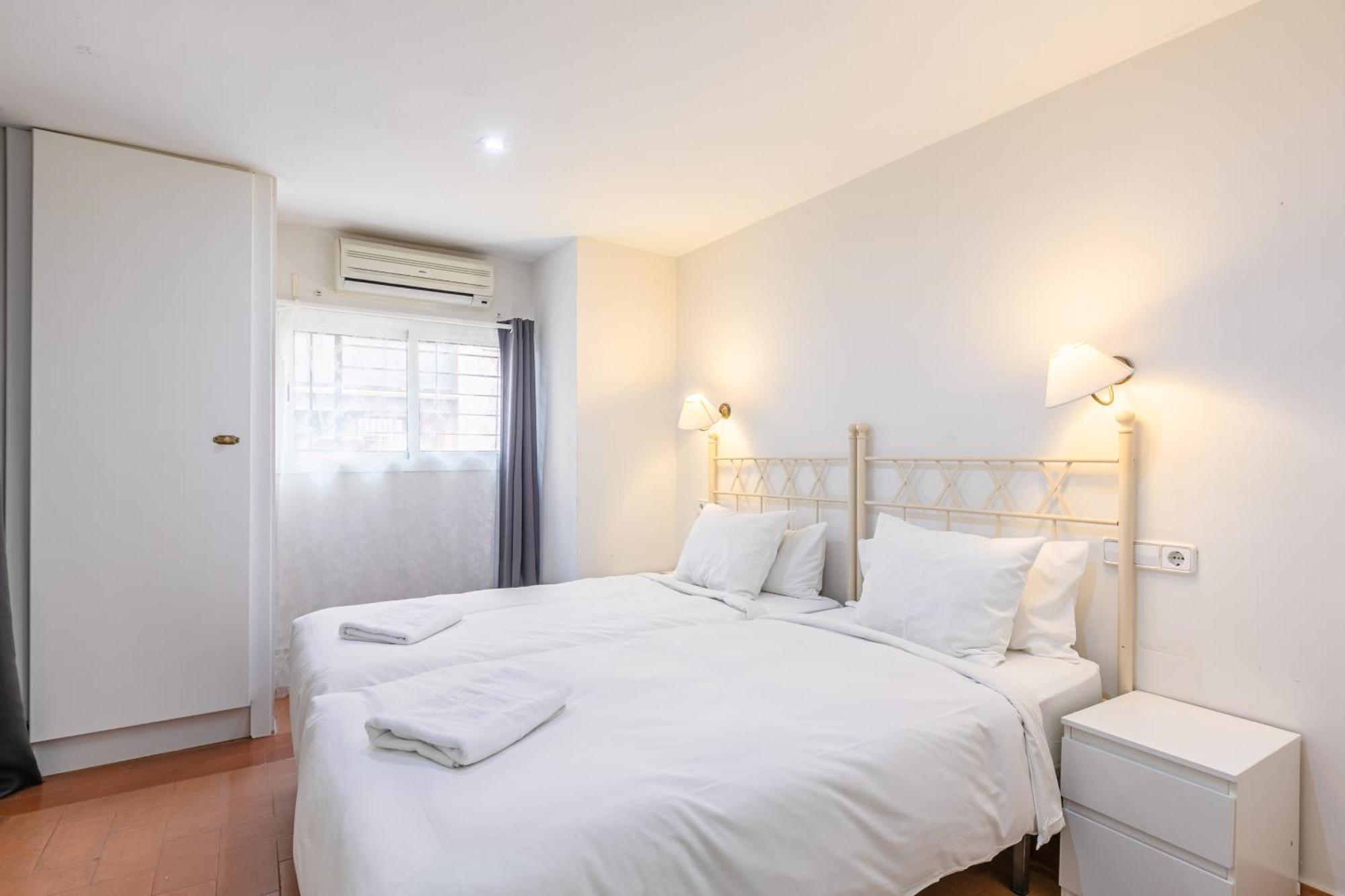 Casas De Moratin Seville