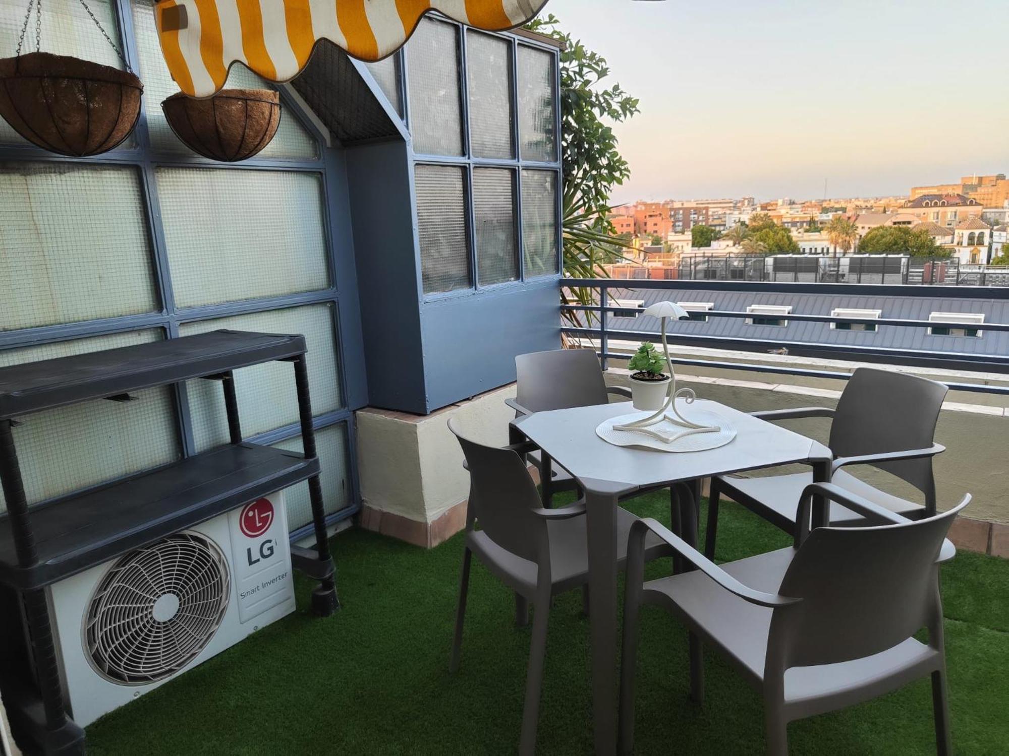 Agradable Duplex Terraza Virgen Del Rocio Apartment Seville