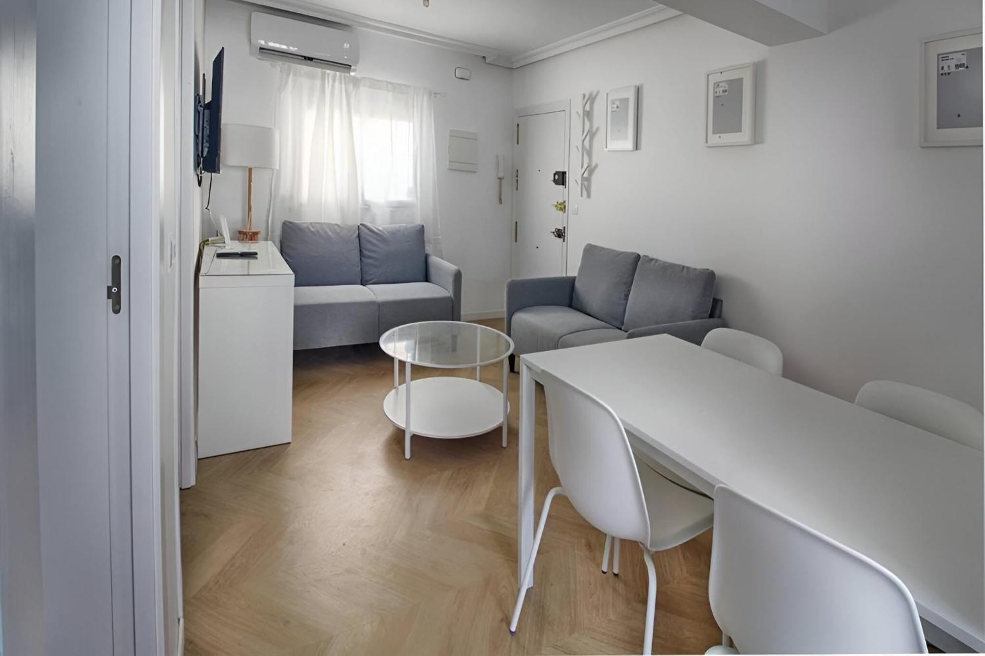 Apartment Macarena Gardens *
