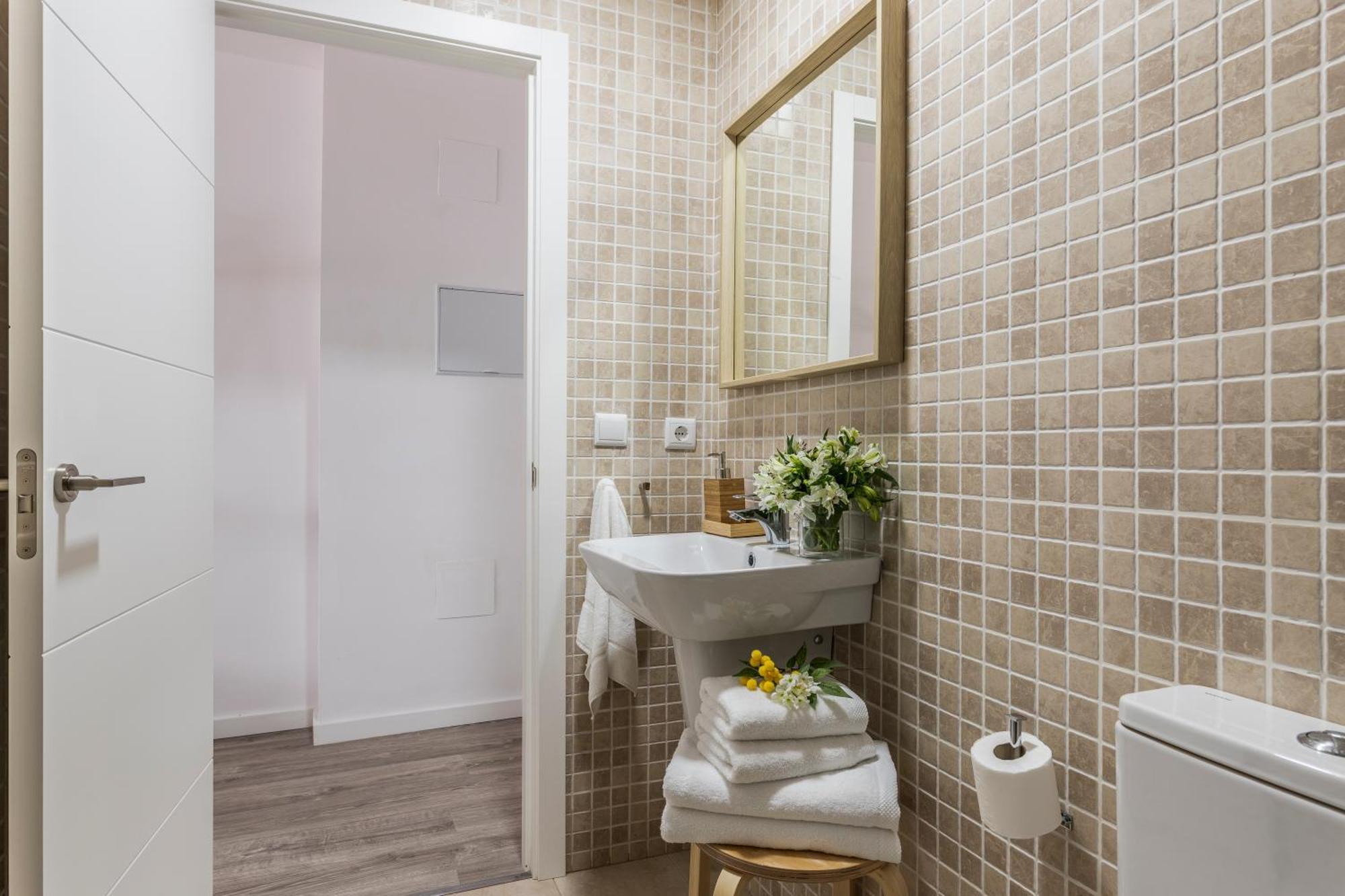 Apartment Pop Art, De Diseno En Arenal Seville