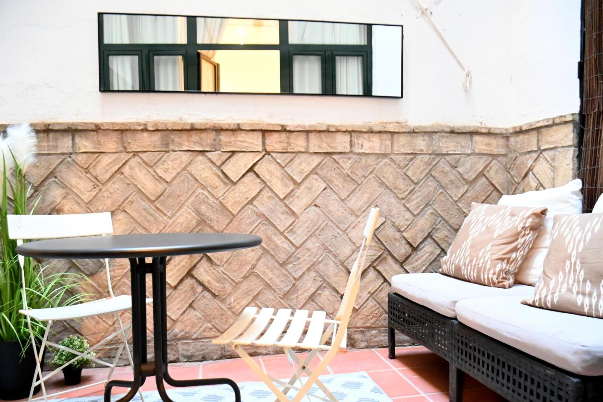 Precioso Con Patio En La Alameda *