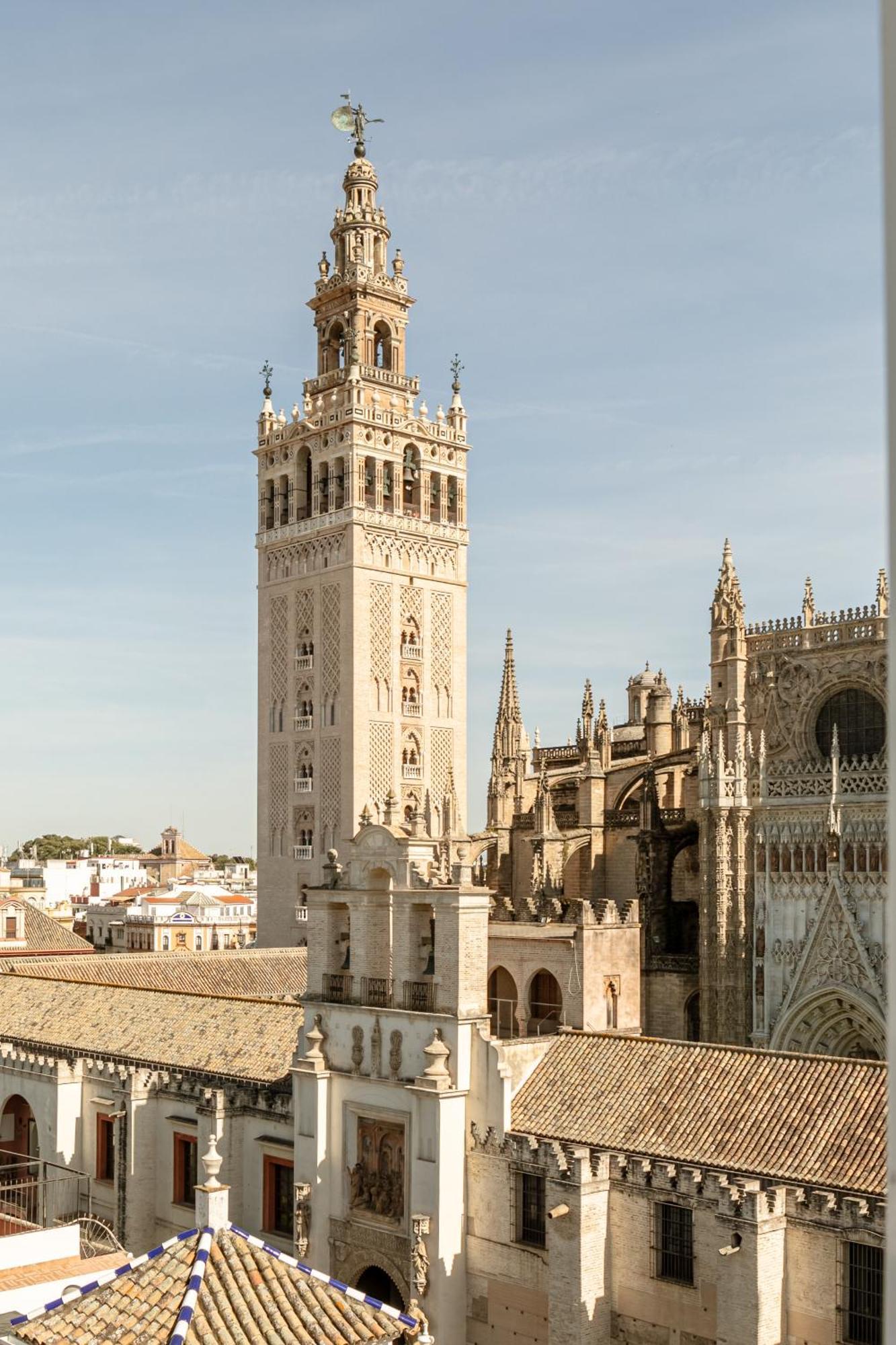 Isg Luxury By The Cathedral Apartamento