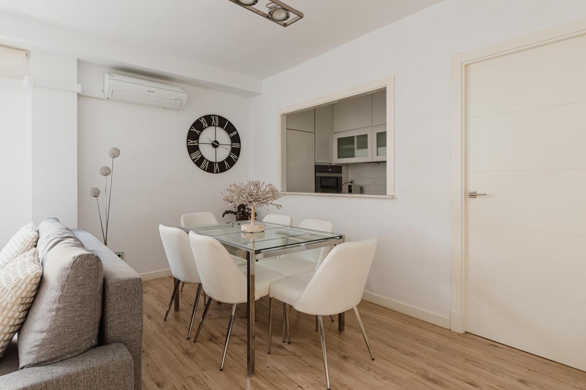 Modern And Functional In Sierpes Centro Apartment Seville