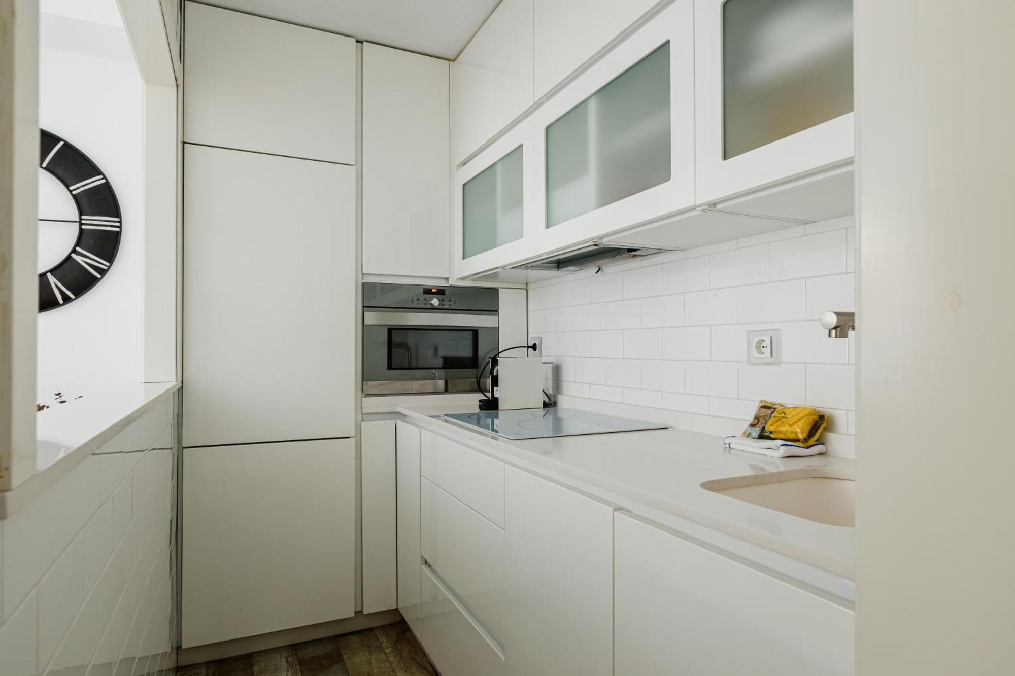 Modern And Functional In Sierpes Centro Apartment *