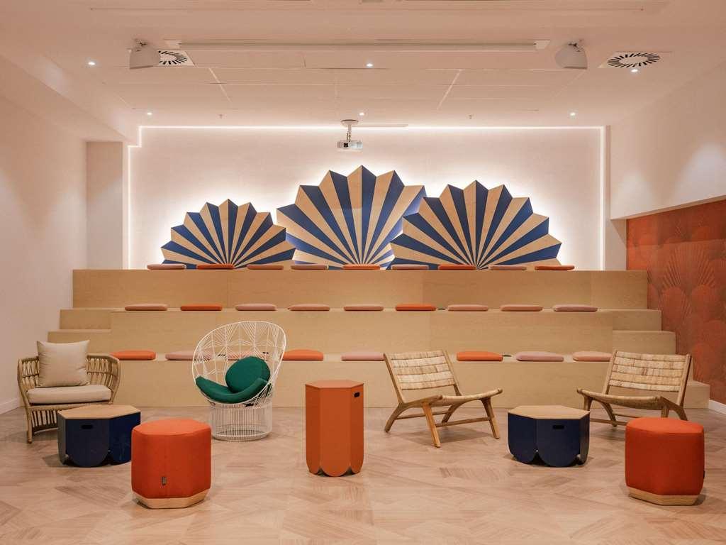 Hotel Ibis Styles Santa Justa Seville