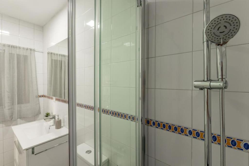 Apartment Joaquin Costa Alameda By Valcambre Seville
