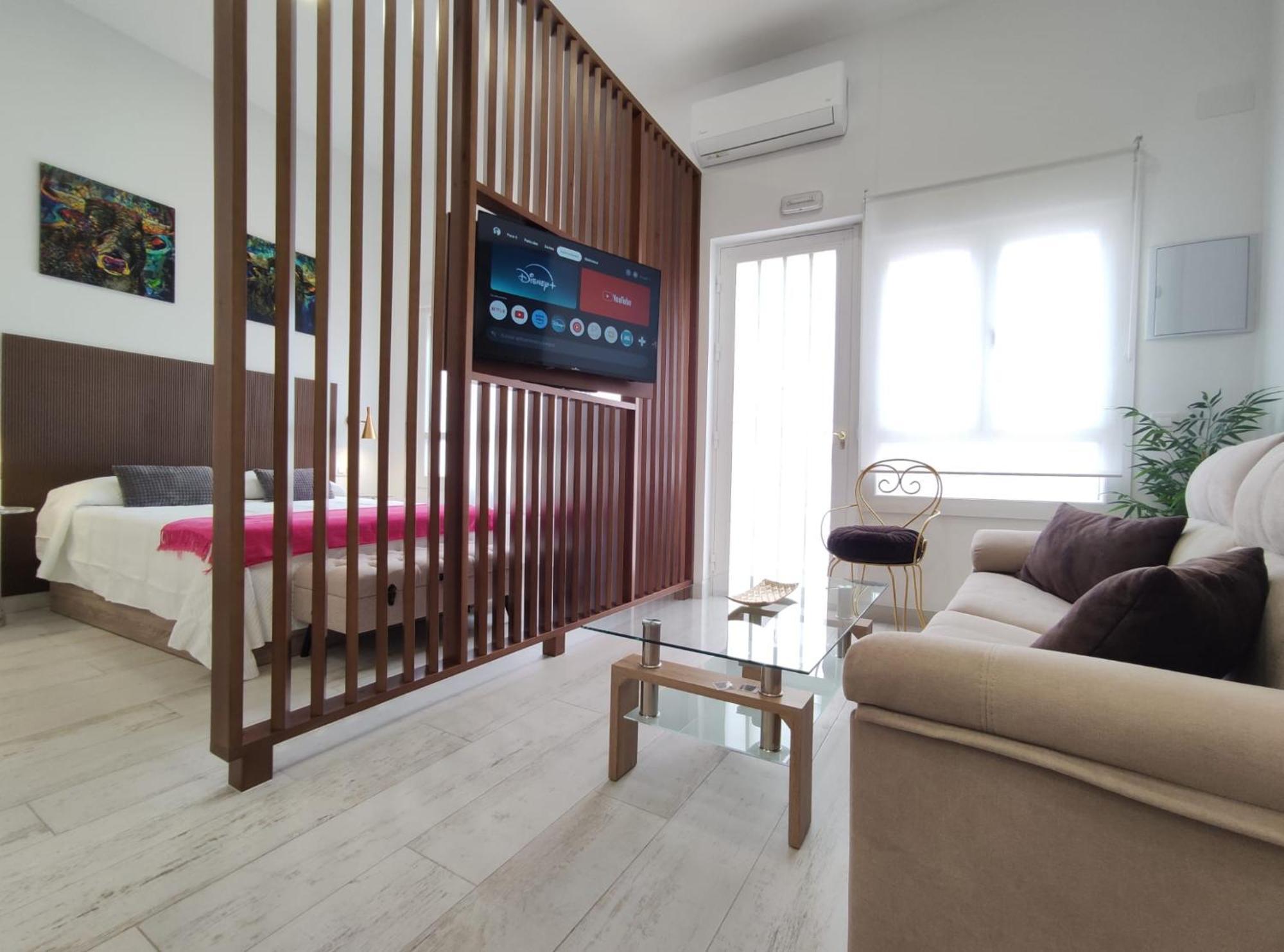The Urban Elegance Apartment
