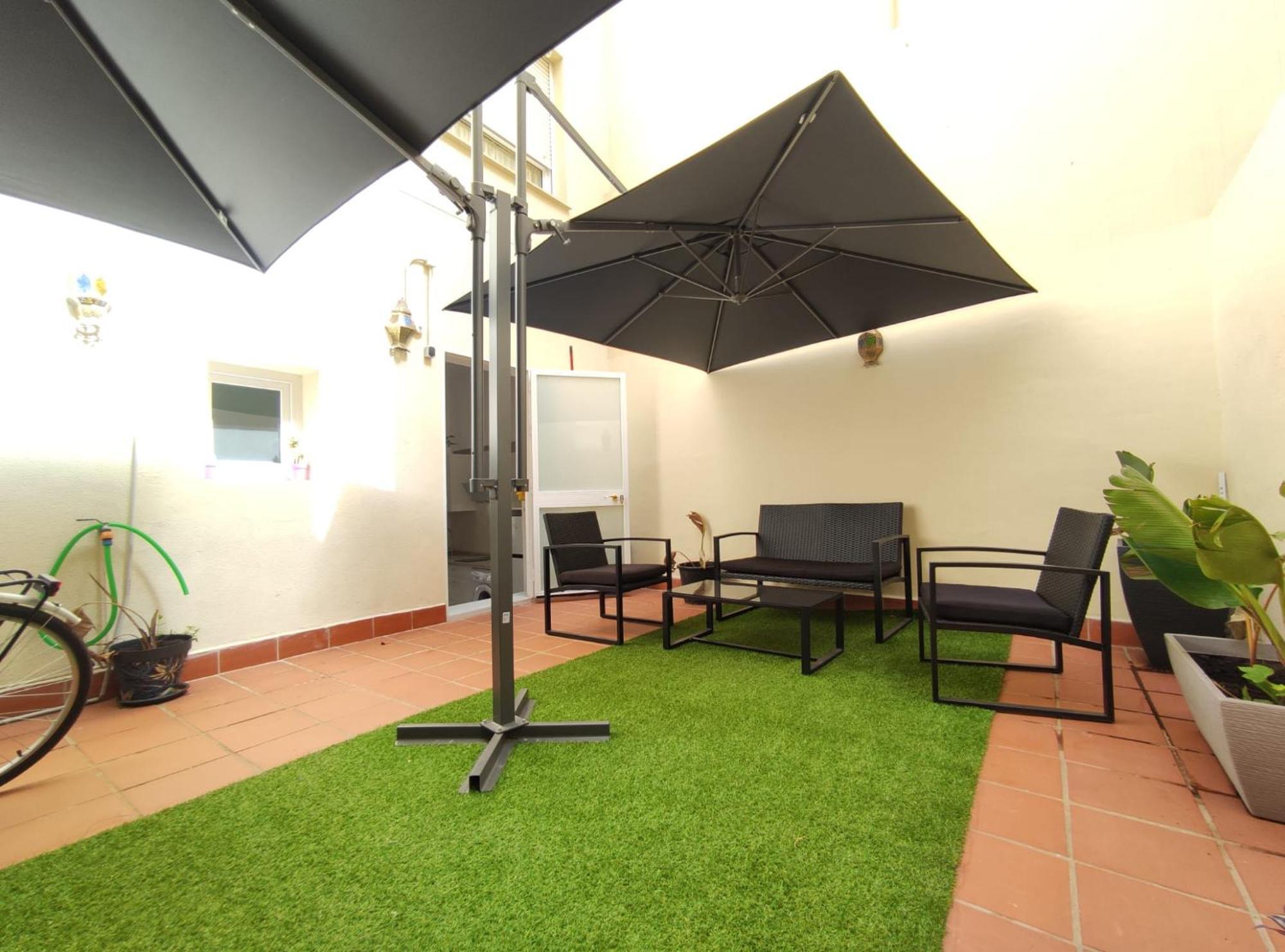 The Urban Elegance Apartment